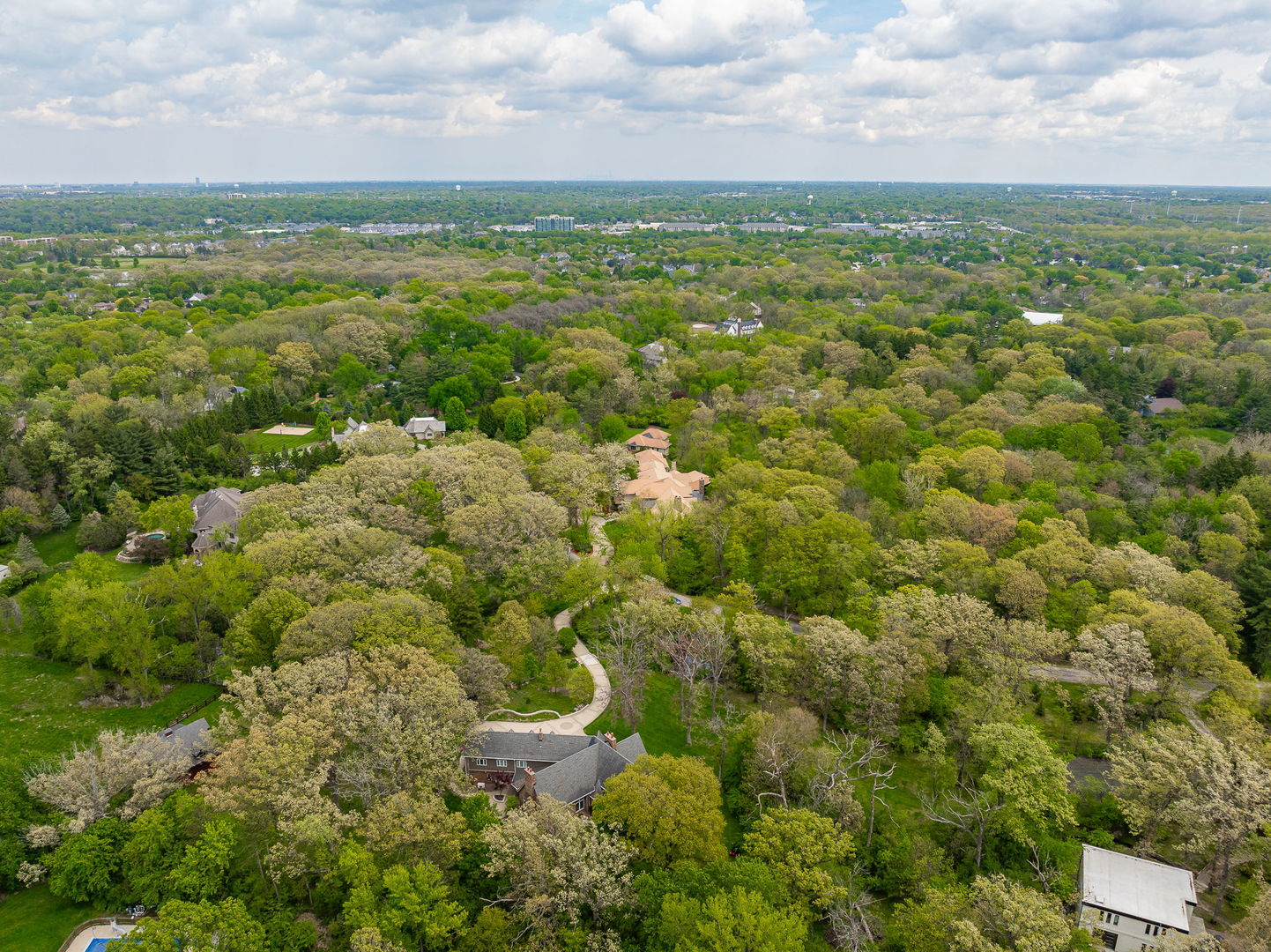 7S460 Donwood Drive, Naperville, IL 60540