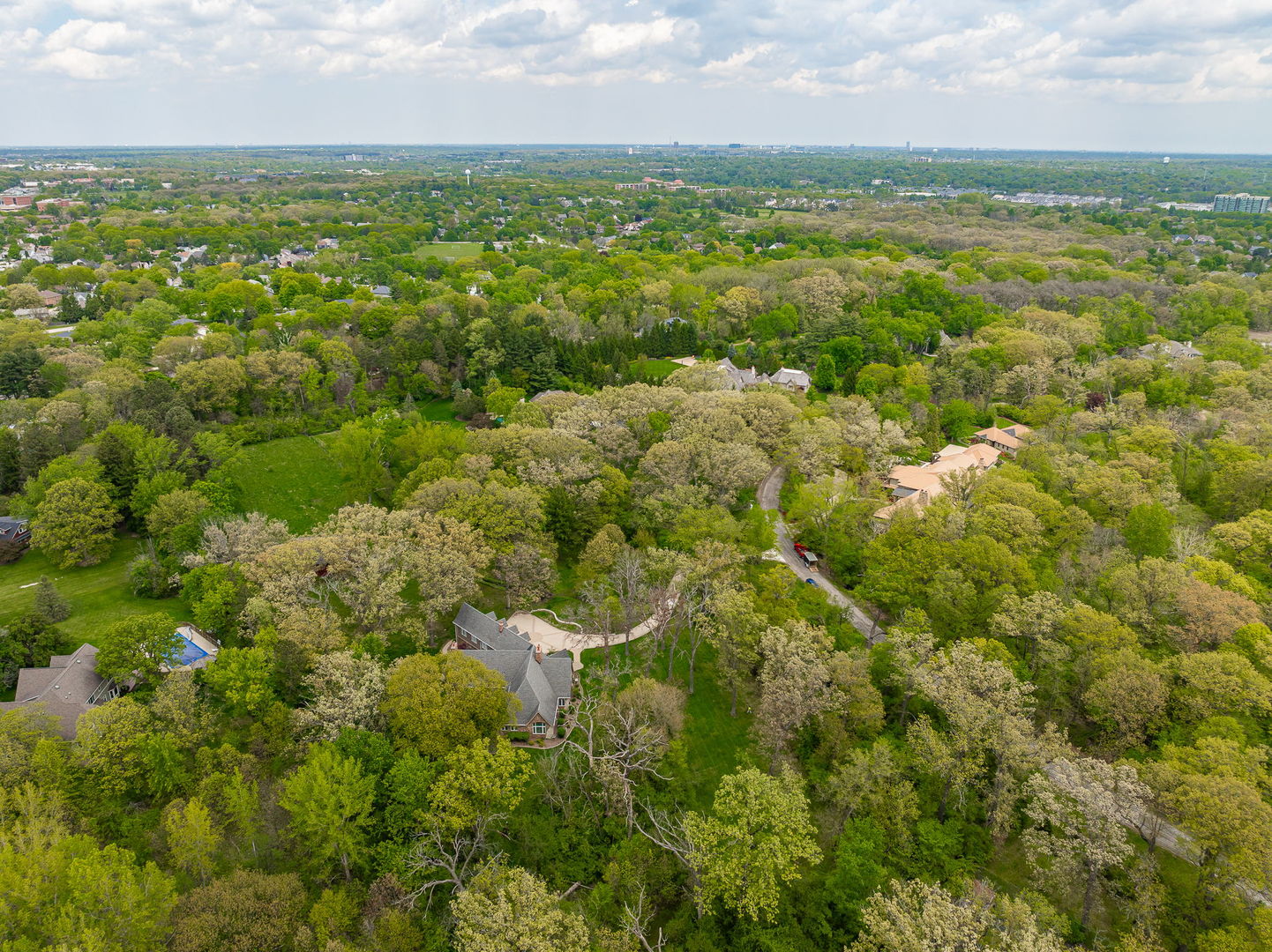 7S460 Donwood Drive, Naperville, IL 60540