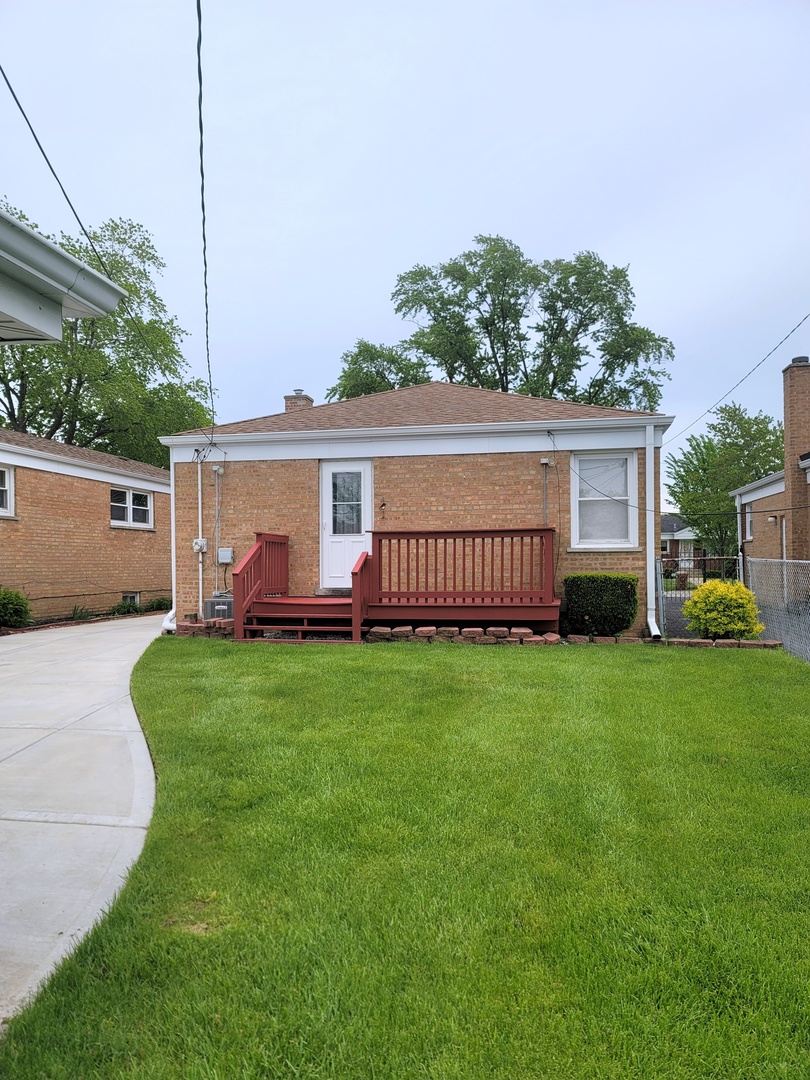 3634 Sarah Street, Franklin Park, IL 60131