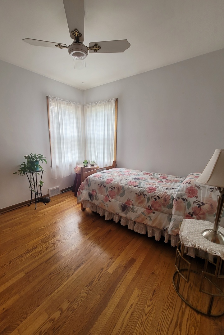 3634 Sarah Street, Franklin Park, IL 60131