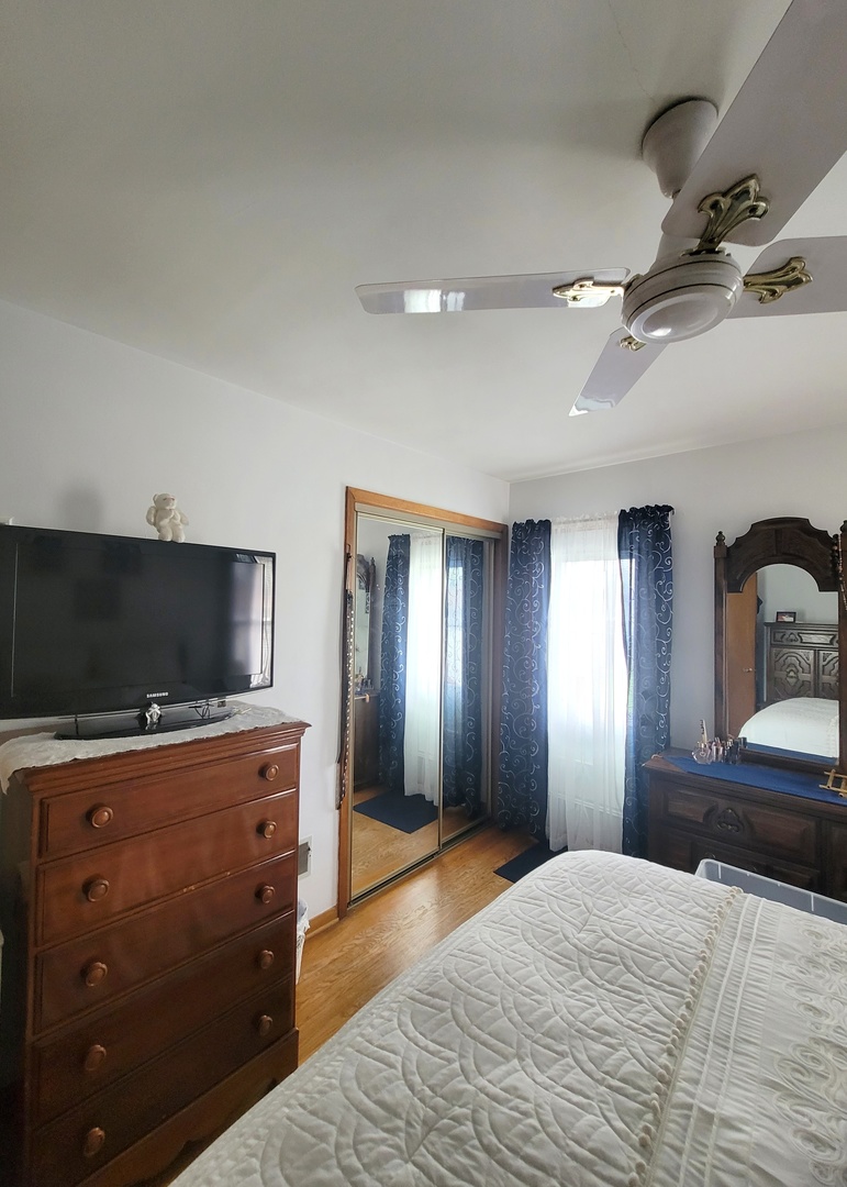 3634 Sarah Street, Franklin Park, IL 60131