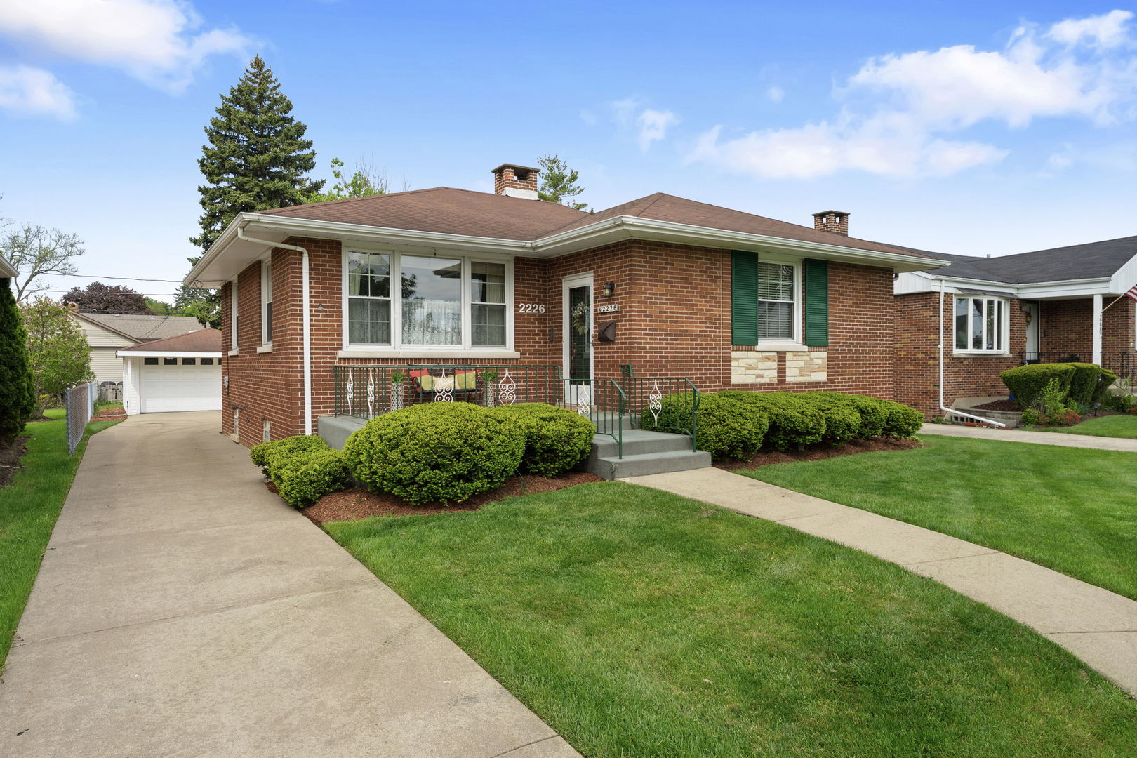 2226 Hawthorne Avenue, Westchester, IL 60154
