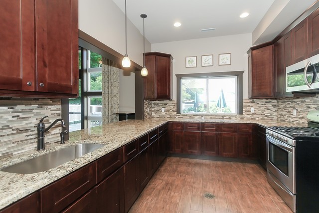 3N890 Emily Dickinson Lane, St. Charles, IL 60175