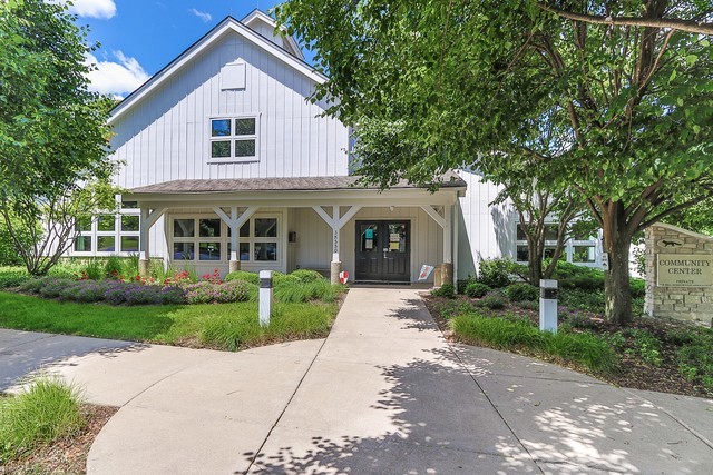 3N890 Emily Dickinson Lane, St. Charles, IL 60175