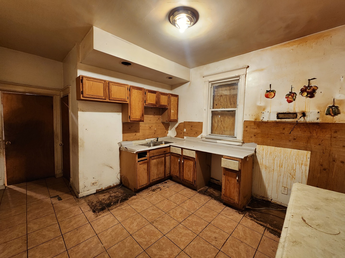 5242 S Sangamon Street, Chicago, IL 60609