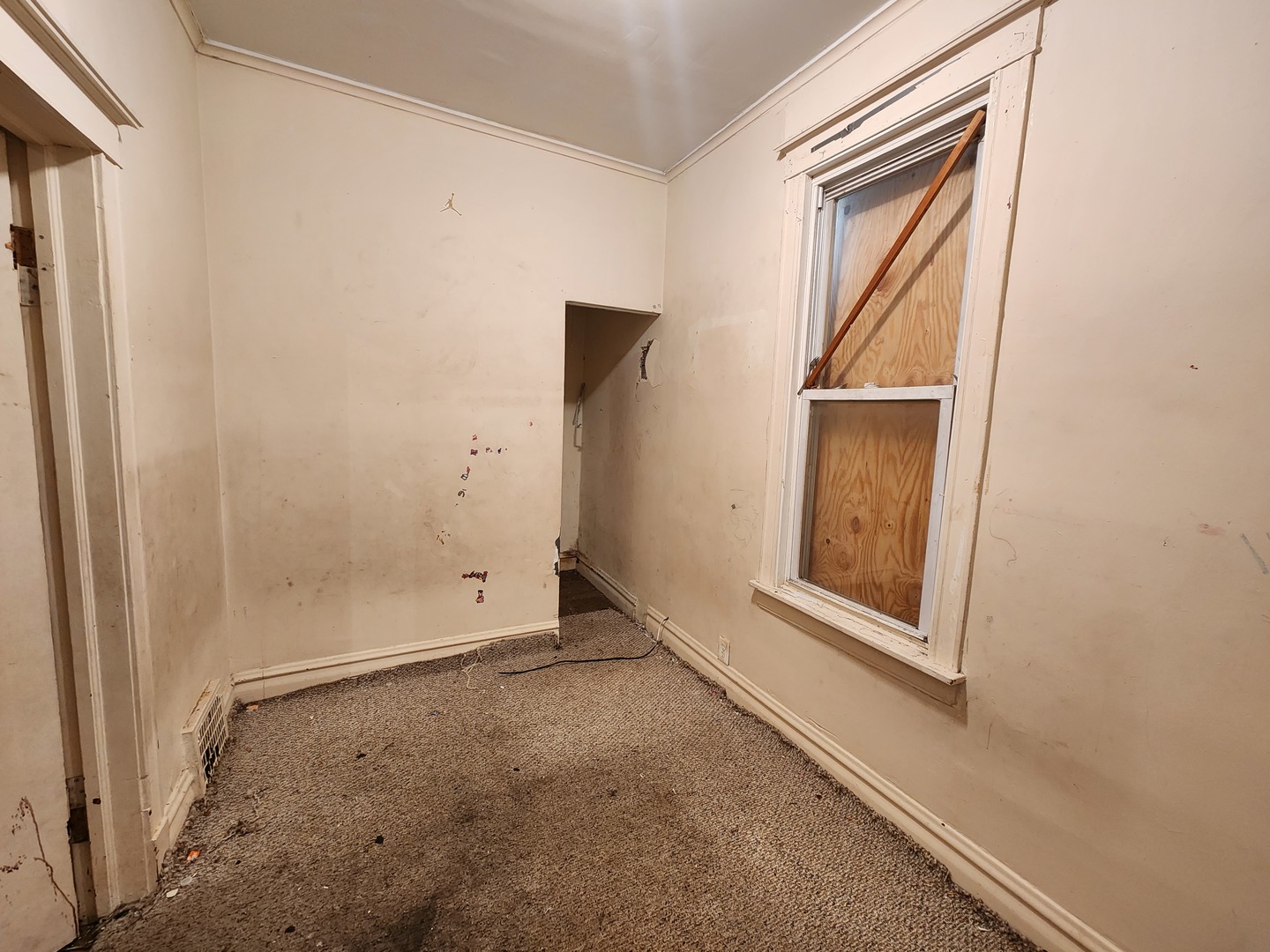 5242 S Sangamon Street, Chicago, IL 60609