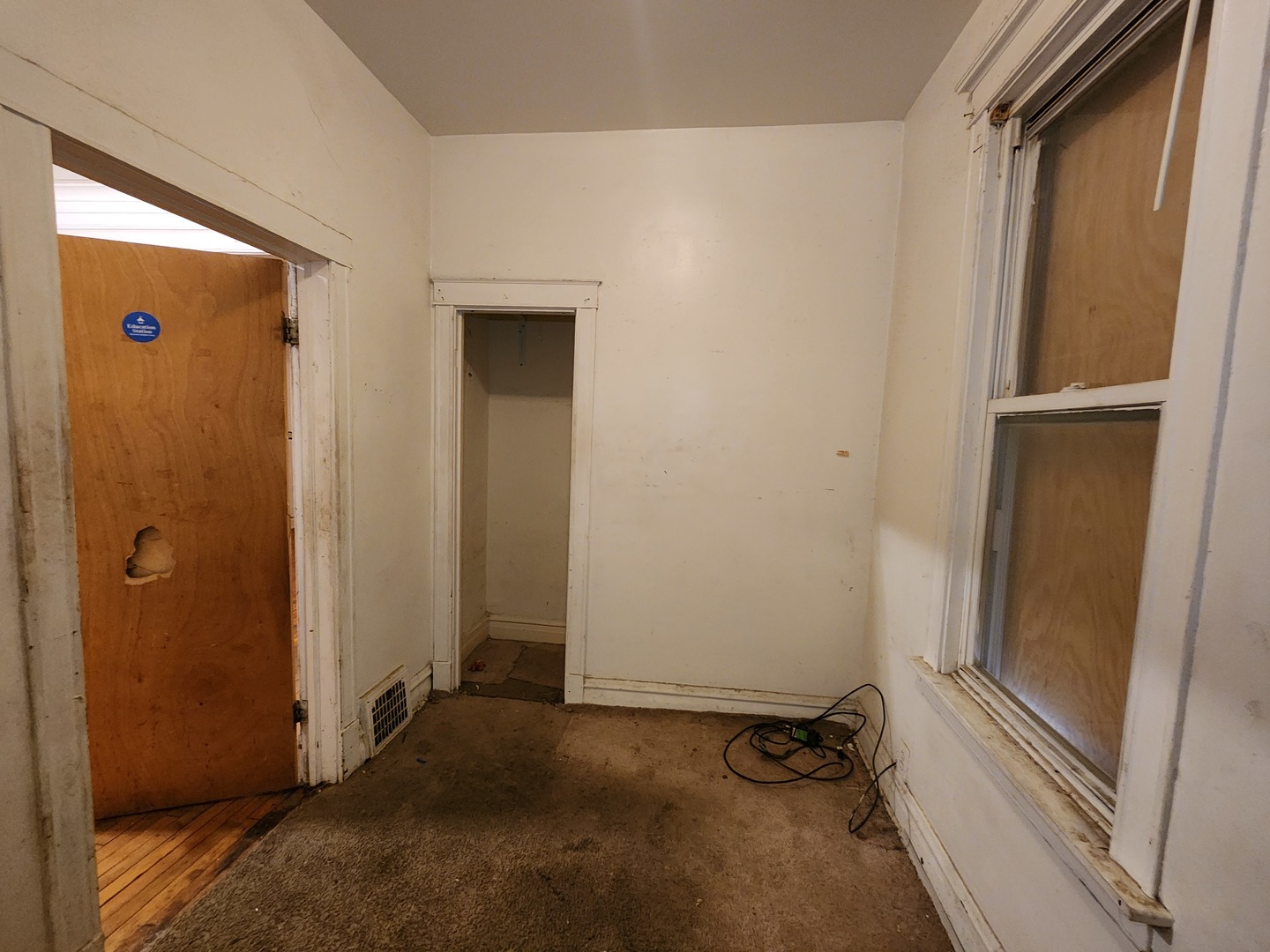 5242 S Sangamon Street, Chicago, IL 60609