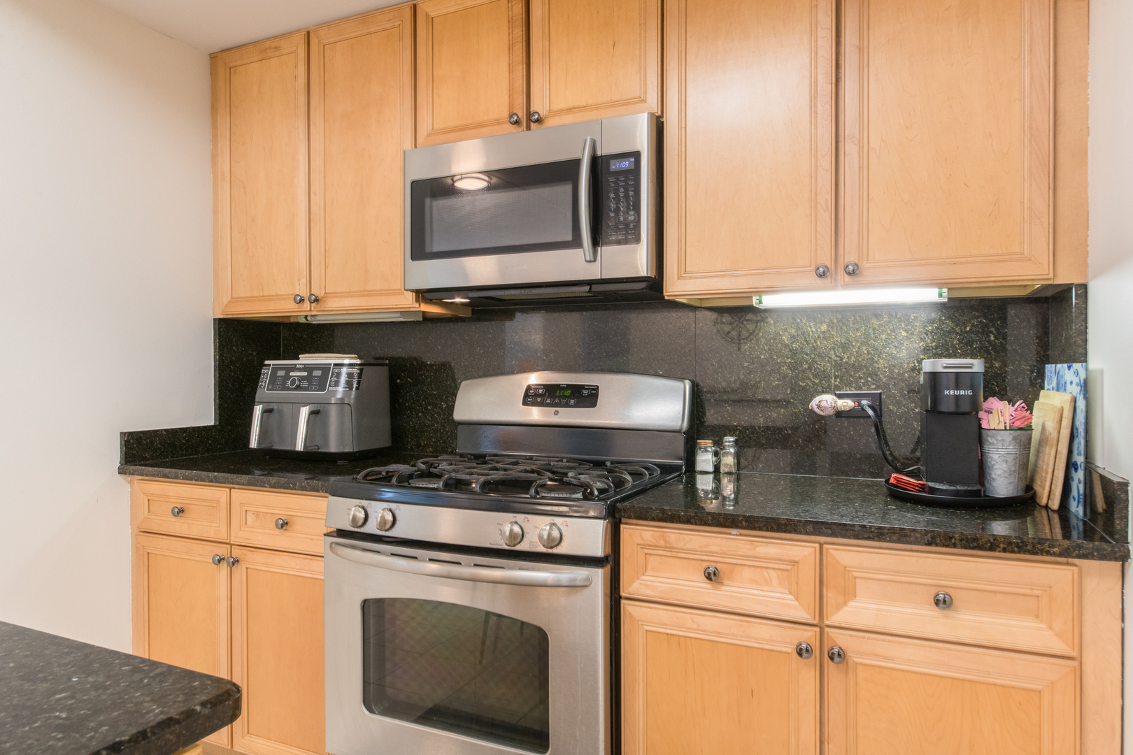 8711 W Bryn Mawr Avenue #505, Chicago, IL 60631