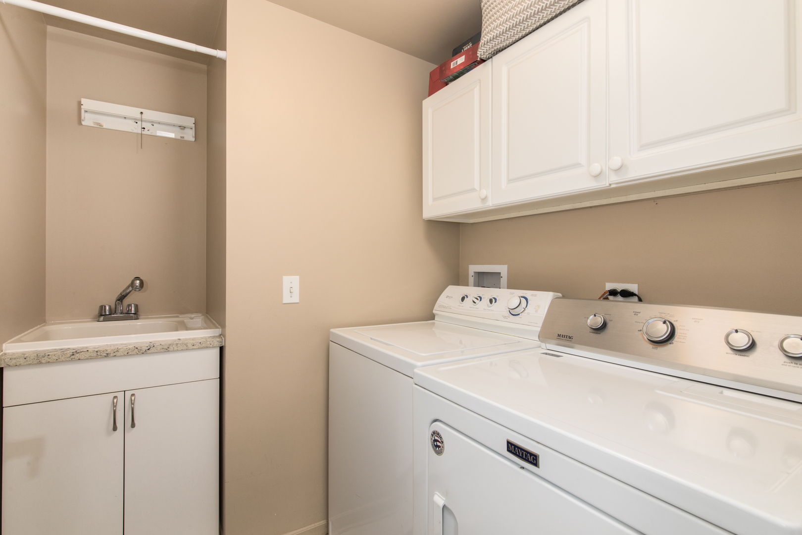 8711 W Bryn Mawr Avenue #505, Chicago, IL 60631