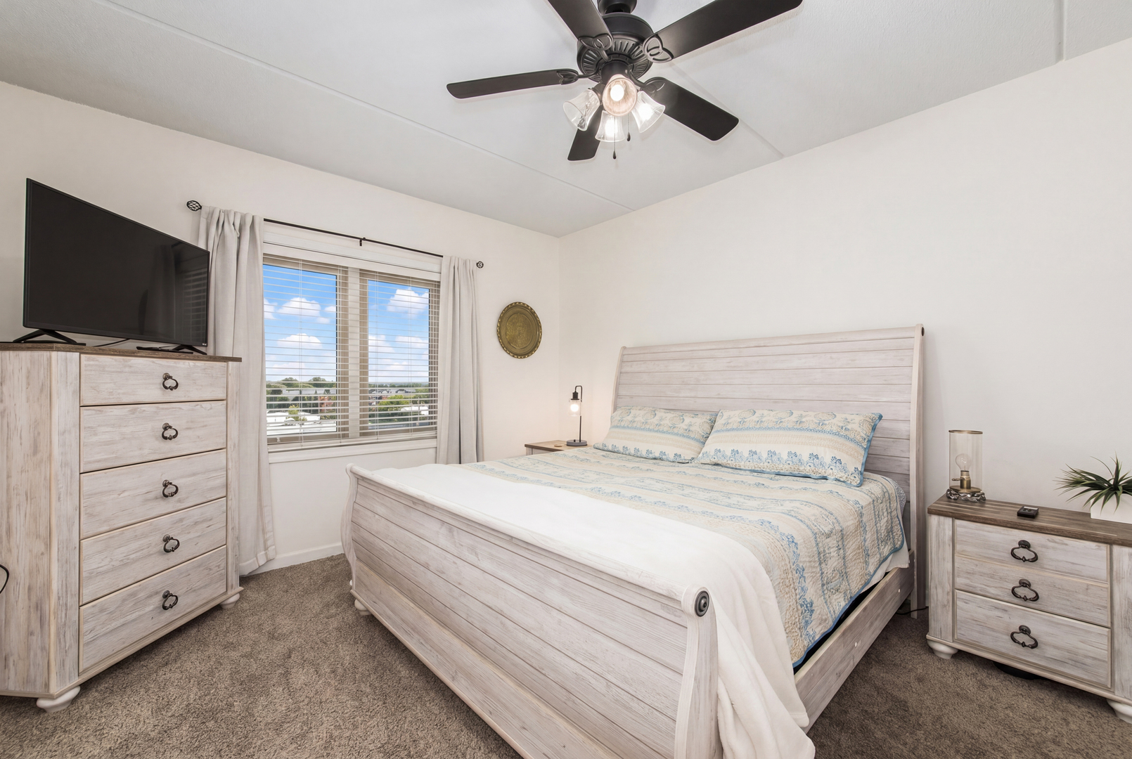 8711 W Bryn Mawr Avenue #505, Chicago, IL 60631