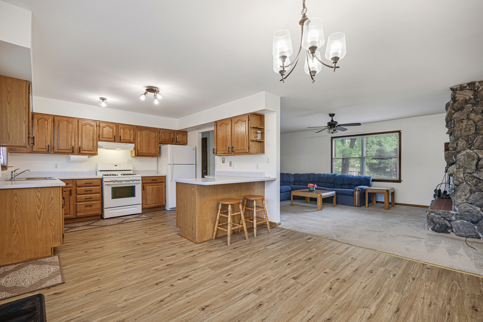 26 Miller Road, Lake In The Hills, IL 60156