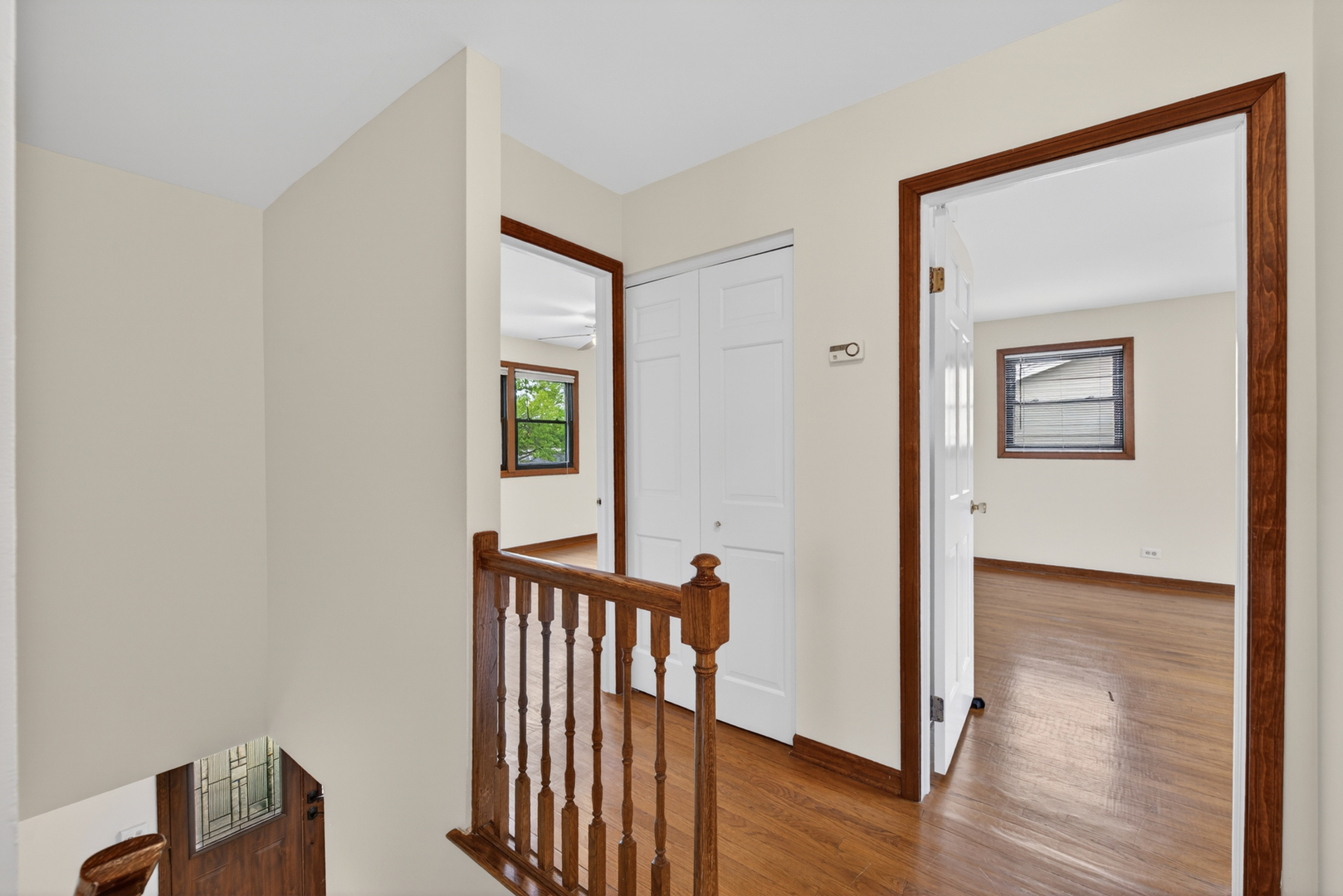 1717 N Burning Bush Lane, Mount Prospect, IL 60056
