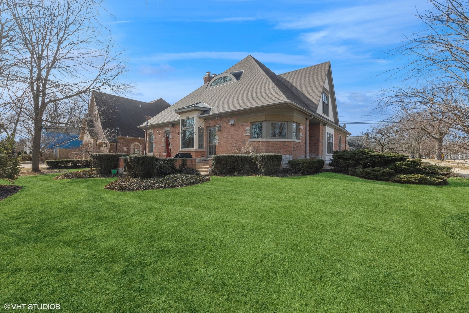 522 N County Line Road, Hinsdale, IL 60521
