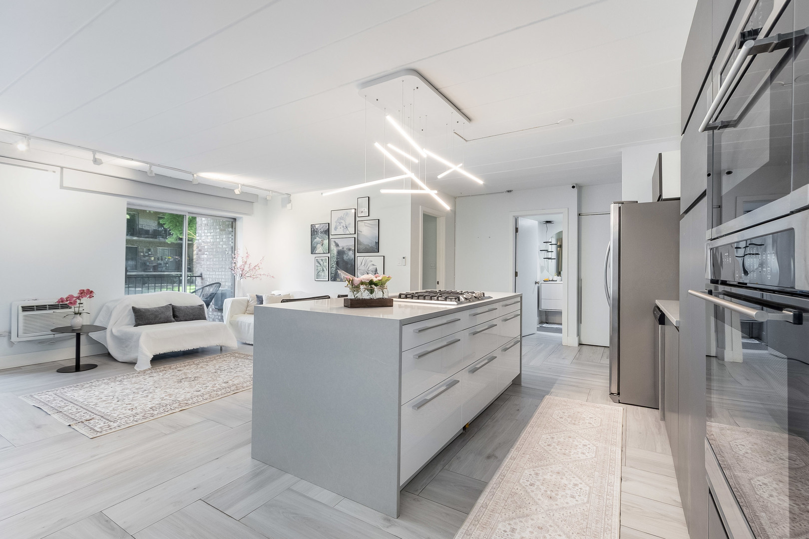 1001 N Mill Street #103, Naperville, IL 60563