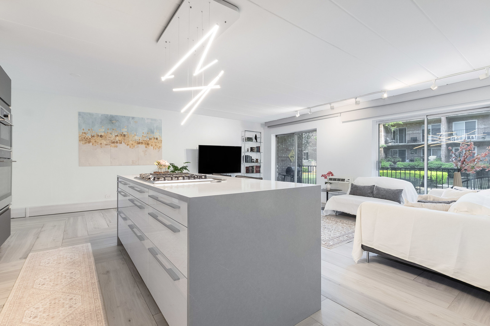 1001 N Mill Street #103, Naperville, IL 60563
