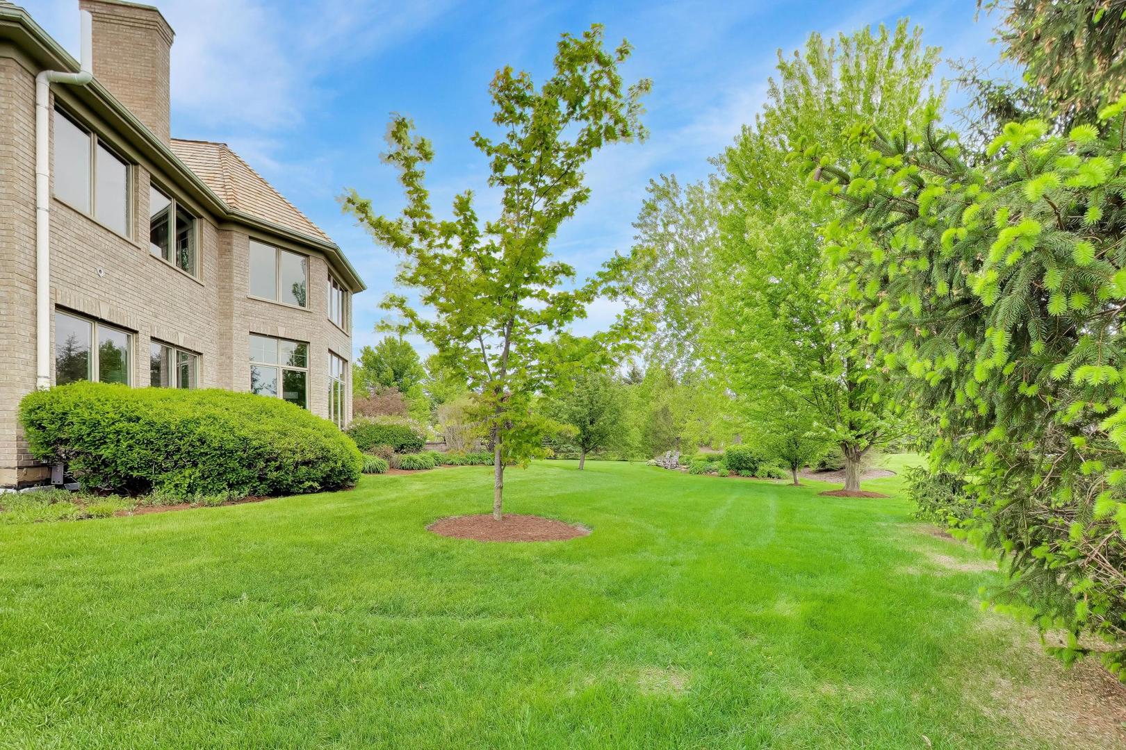 213 Justins Court, Vernon Hills, IL 60061