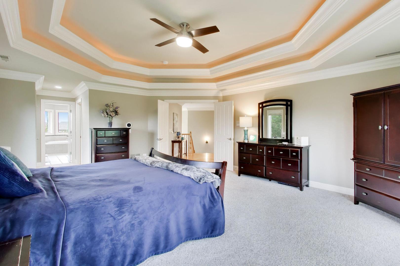 213 Justins Court, Vernon Hills, IL 60061
