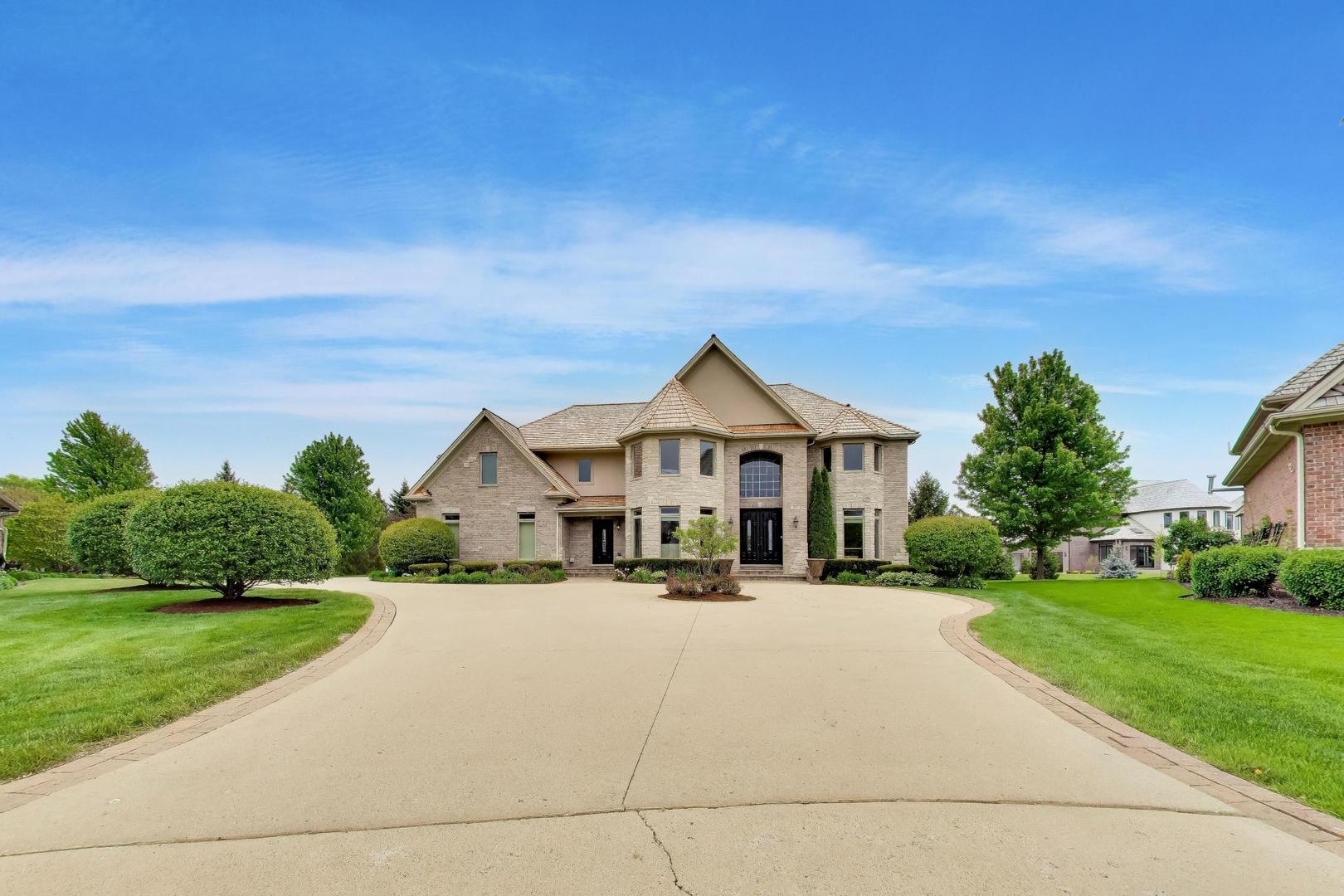 213 Justins Court, Vernon Hills, IL 60061