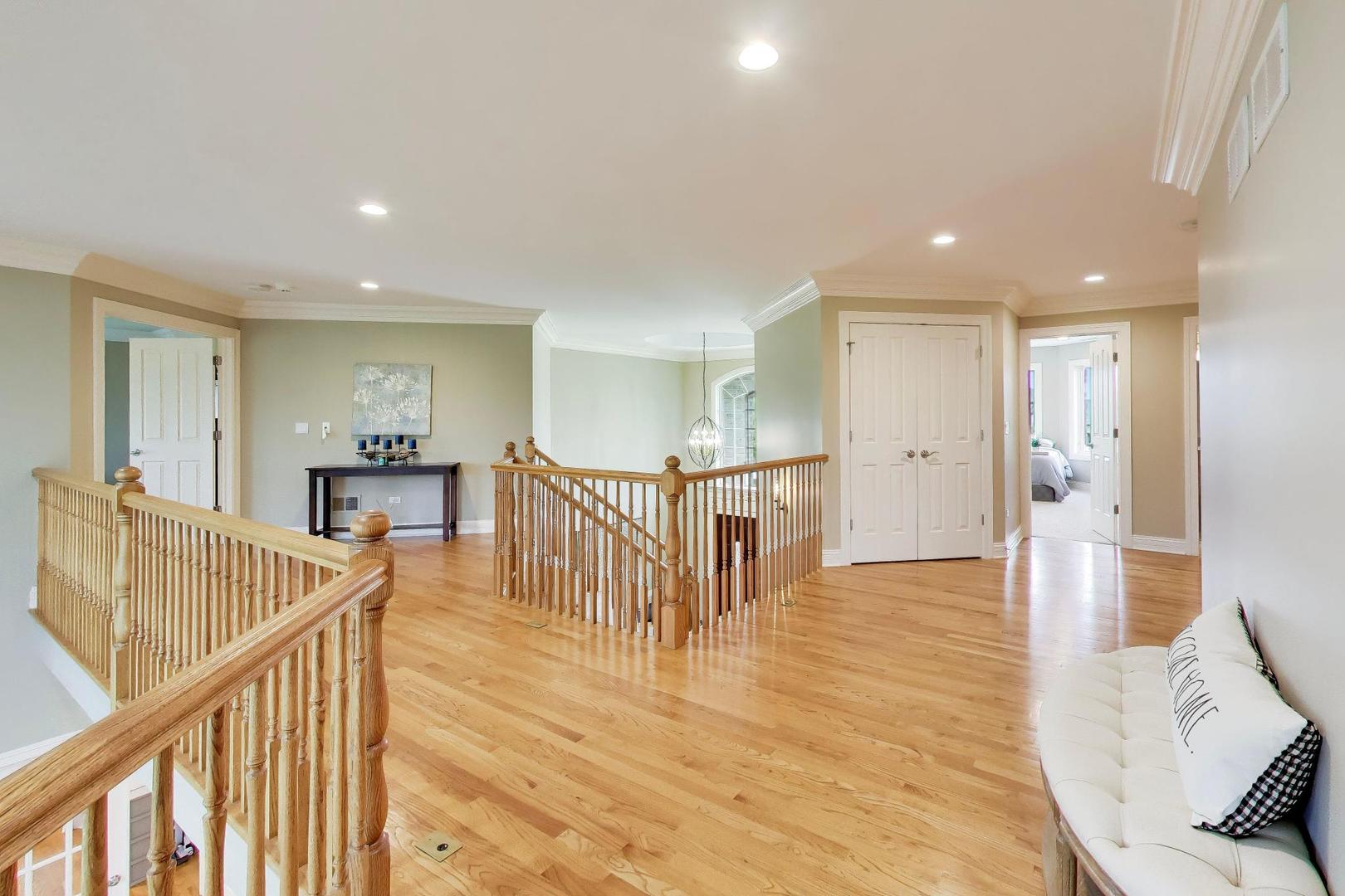 213 Justins Court, Vernon Hills, IL 60061