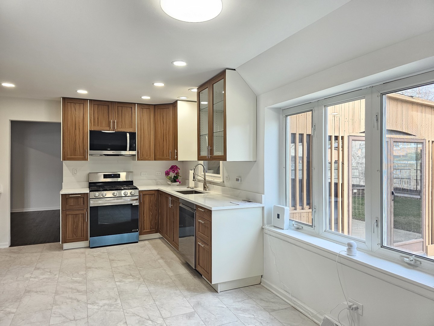 78 Downing Road, Buffalo Grove, IL 60089