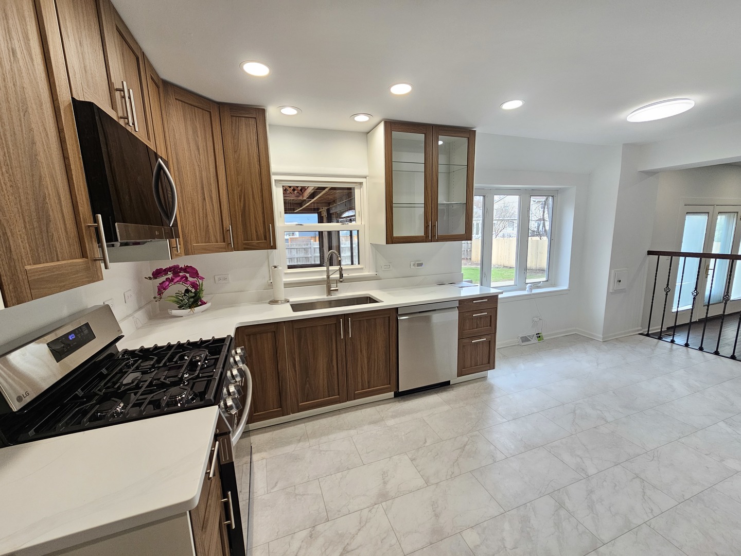 78 Downing Road, Buffalo Grove, IL 60089