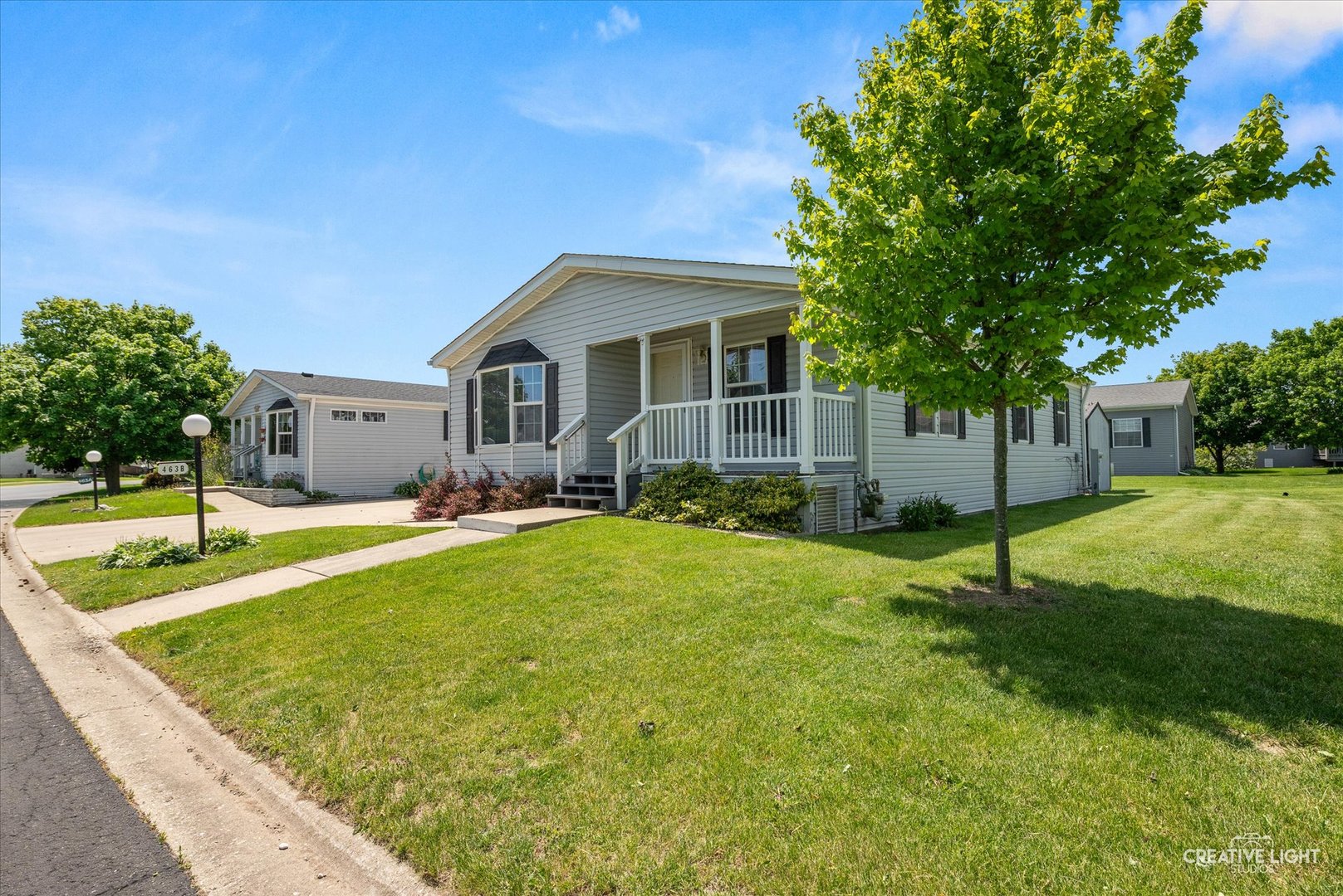 463 Meadowlark Circle #B, Sandwich, IL 60548