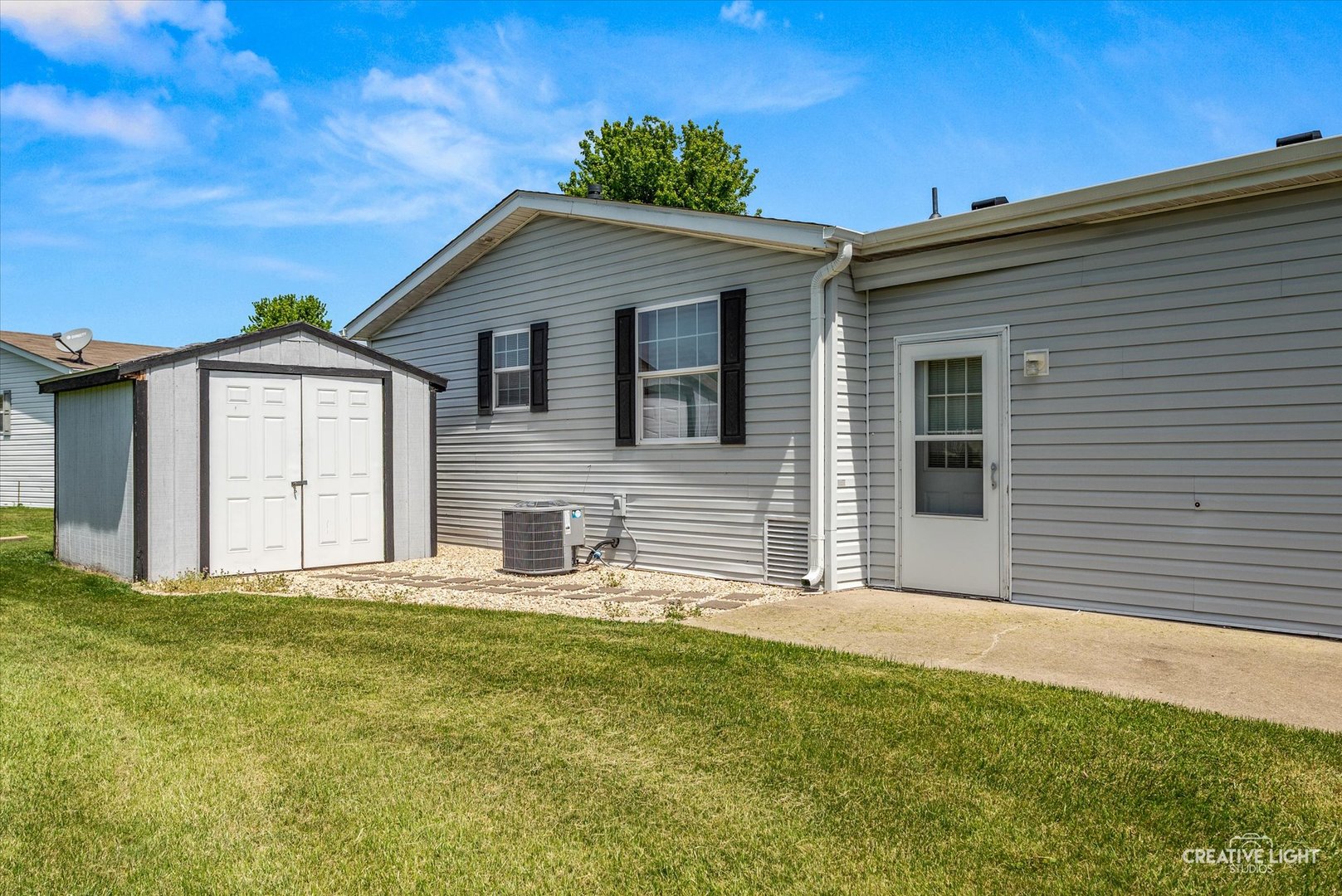 463 Meadowlark Circle #B, Sandwich, IL 60548