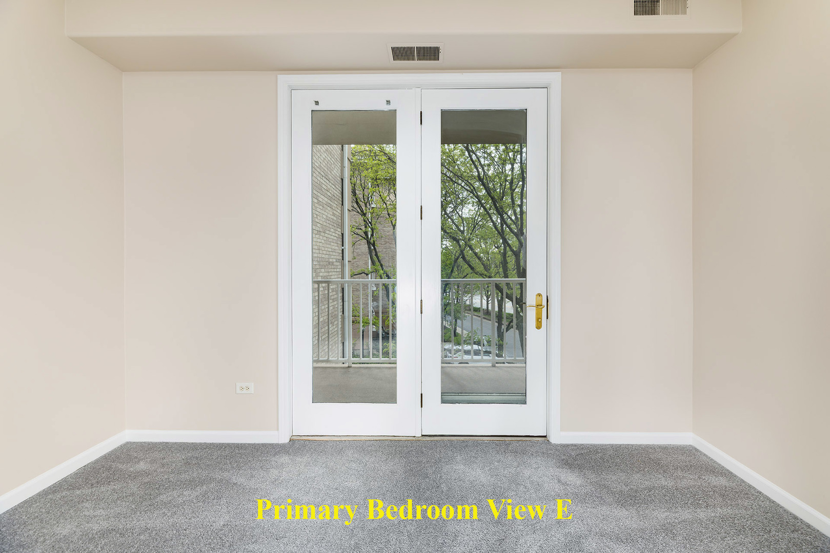 1715 Pavilion Way #307, Park Ridge, IL 60068