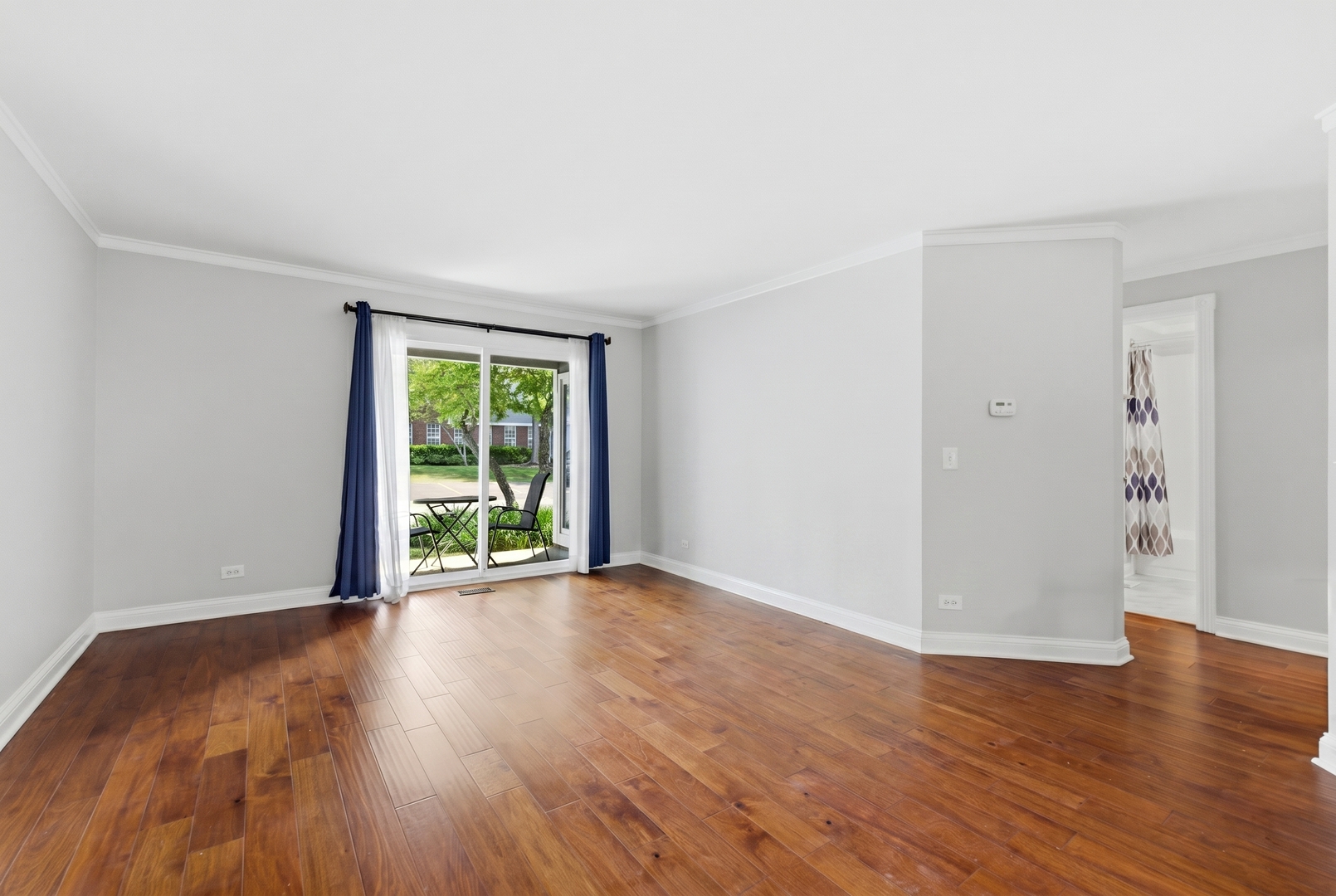 207 W Jennifer Lane #2-1A, Palatine, IL 60067