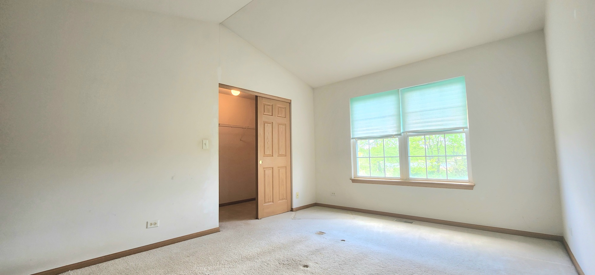 2435 Golf Ridge Circle #2435, Naperville, IL 60563