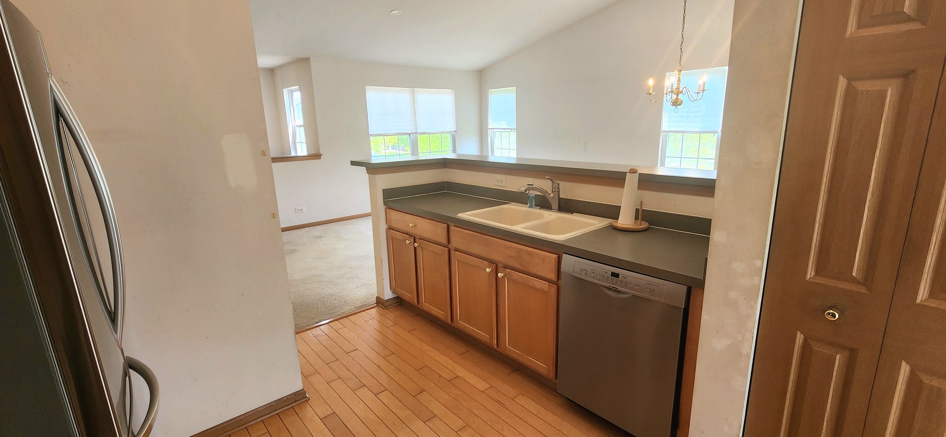 2435 Golf Ridge Circle #2435, Naperville, IL 60563