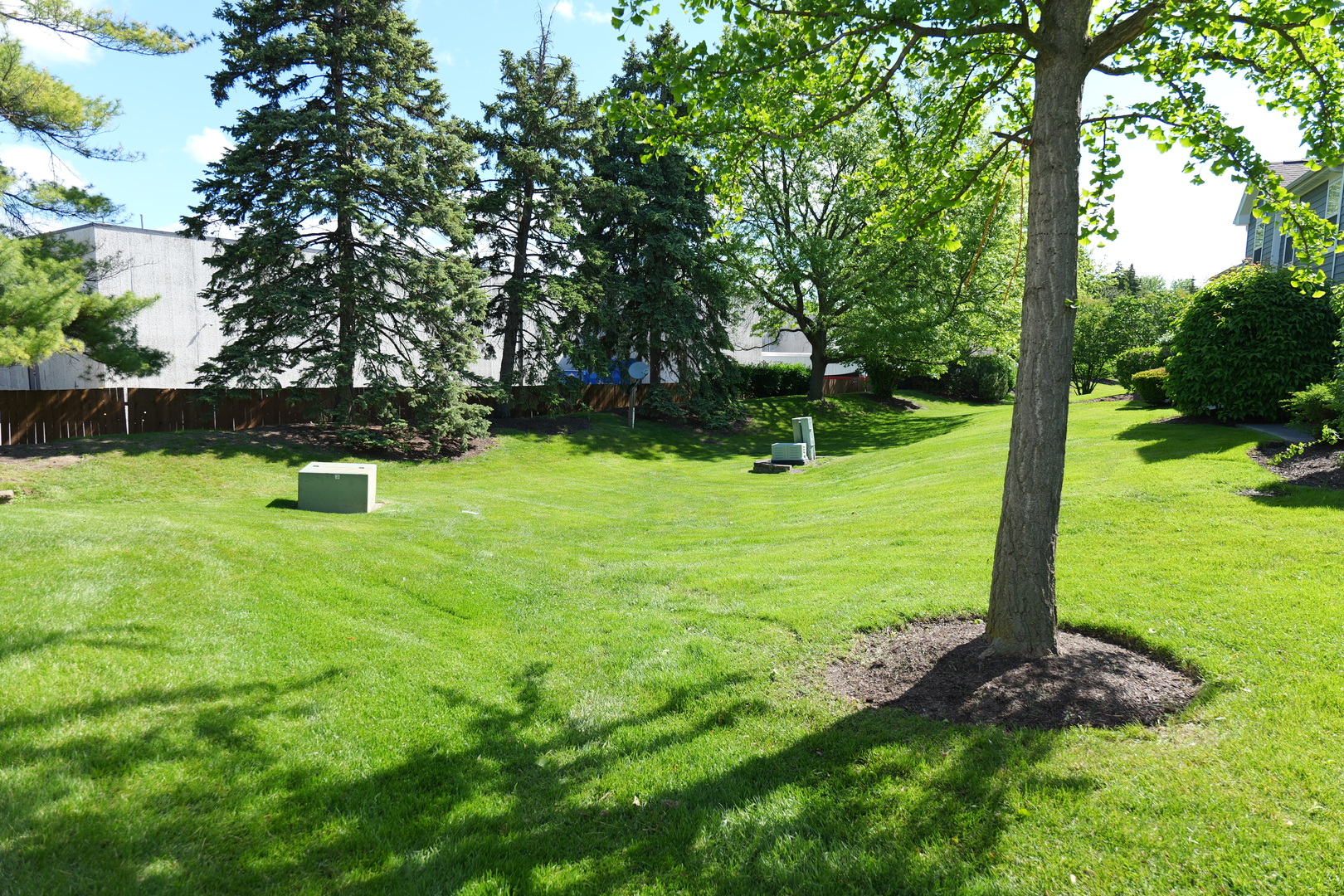 122 Kennebunk Court, Glendale Heights, IL 60139