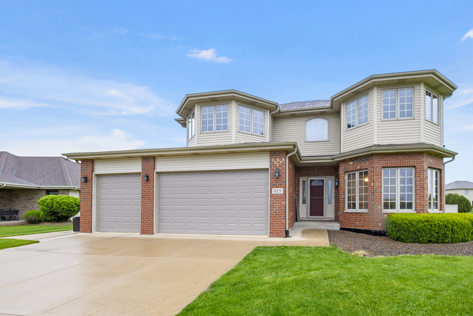 815 Meadow Path, Manteno, IL 60950