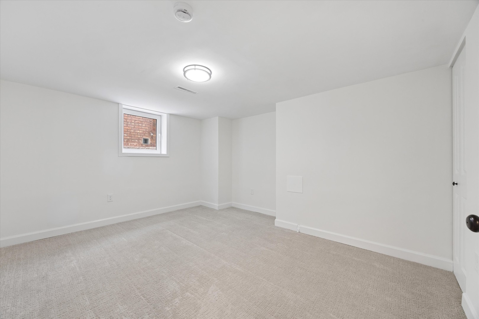 10527 S Albany Avenue, Chicago, IL 60655