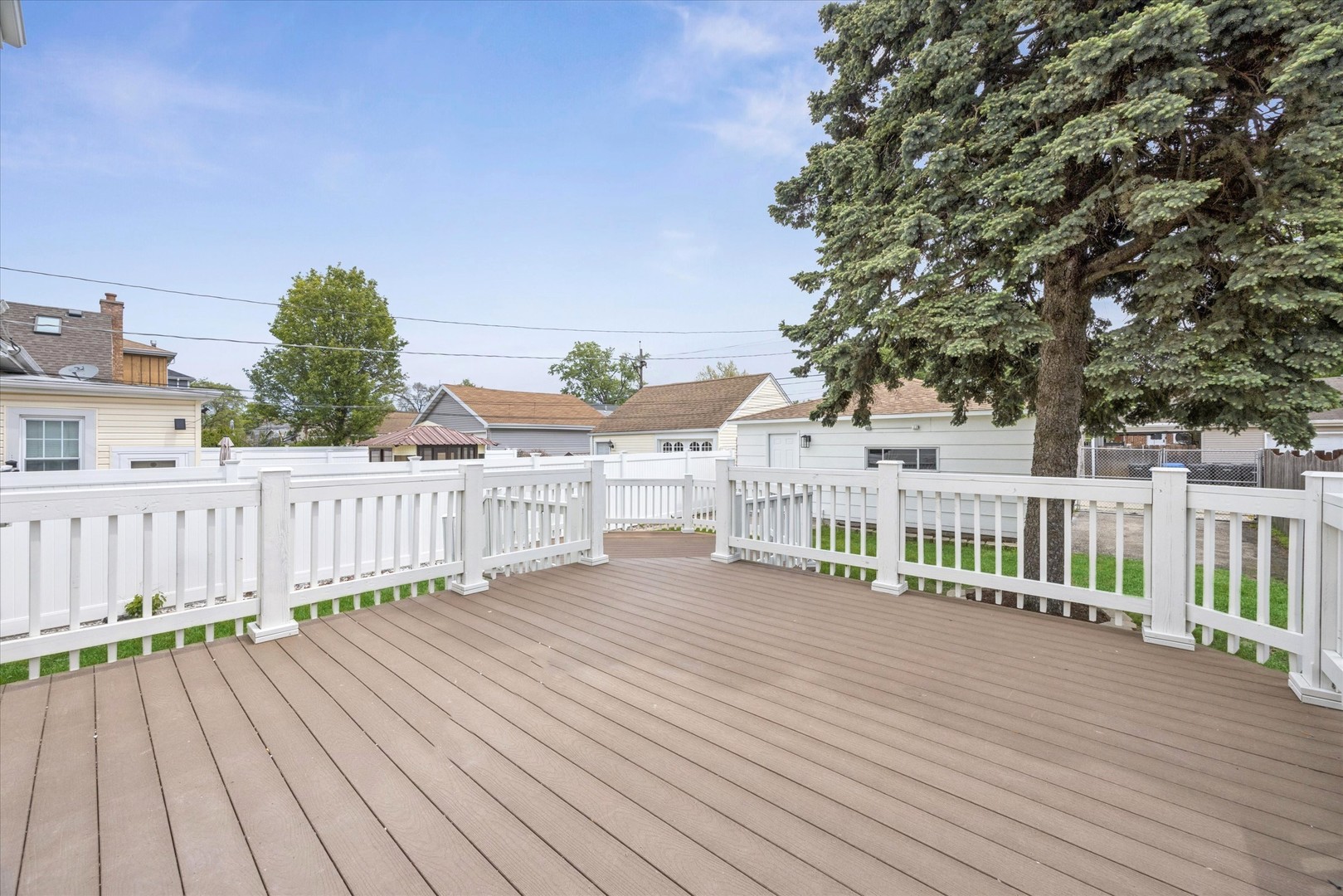 10527 S Albany Avenue, Chicago, IL 60655