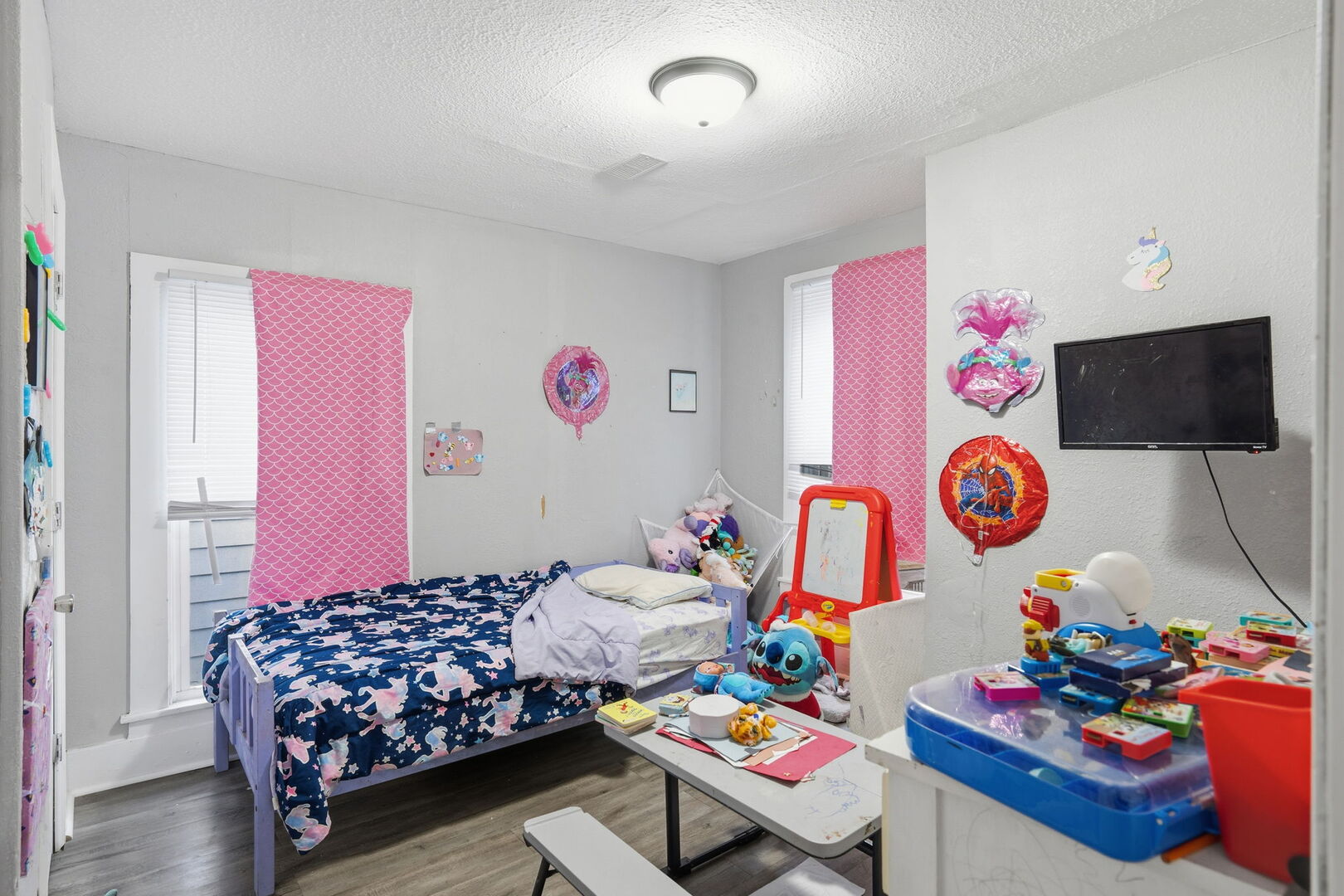 327 E 11th Street, Davenport, IA 52803