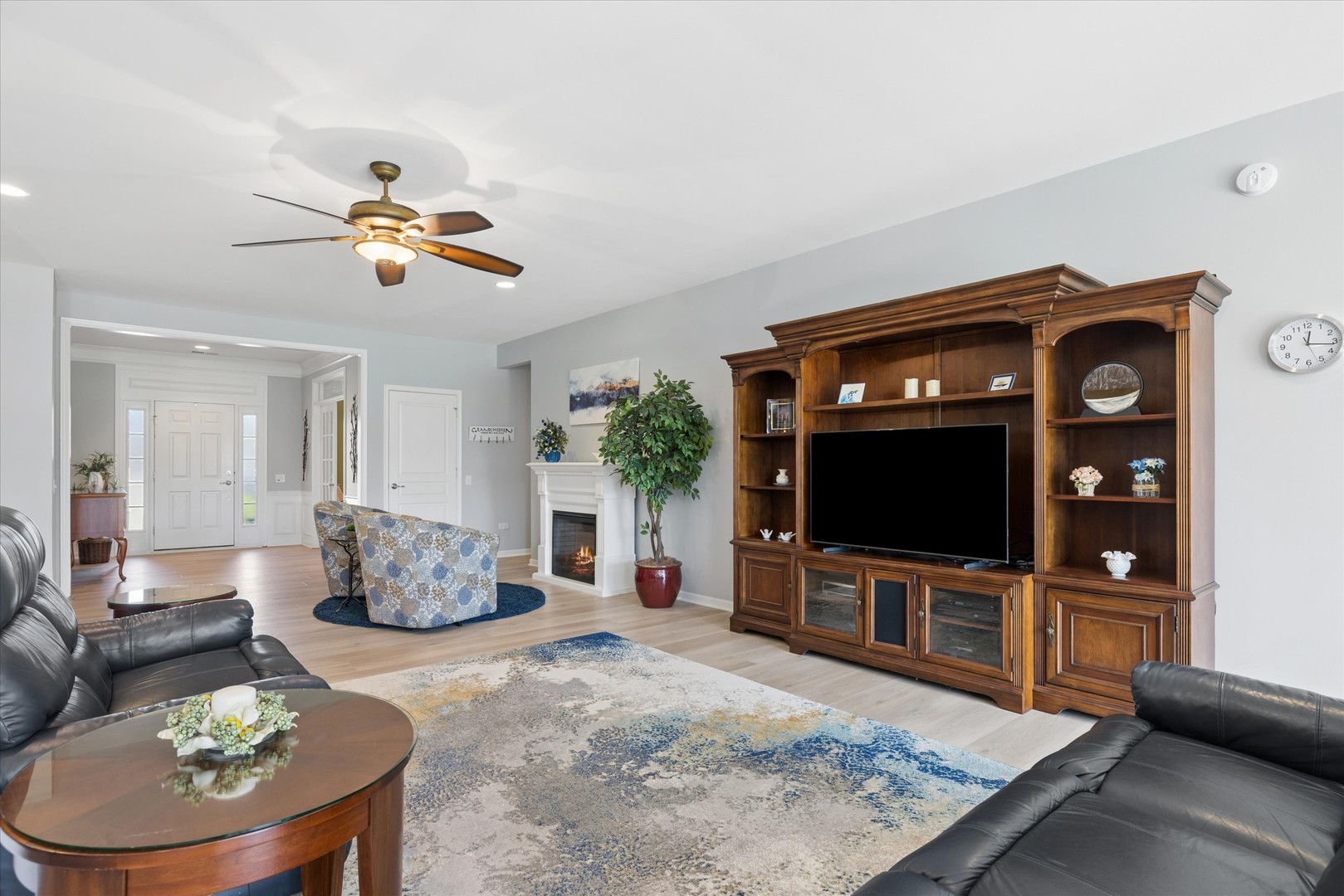 1315 Illinois Court, Shorewood, IL 60404