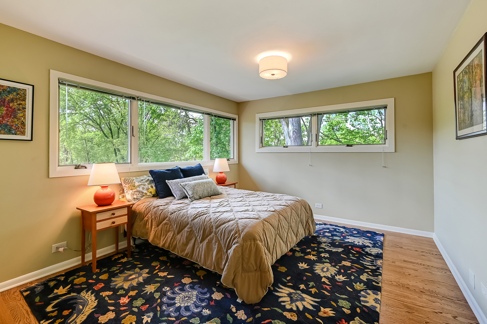 629 W Elm Street, Wheaton, IL 60189