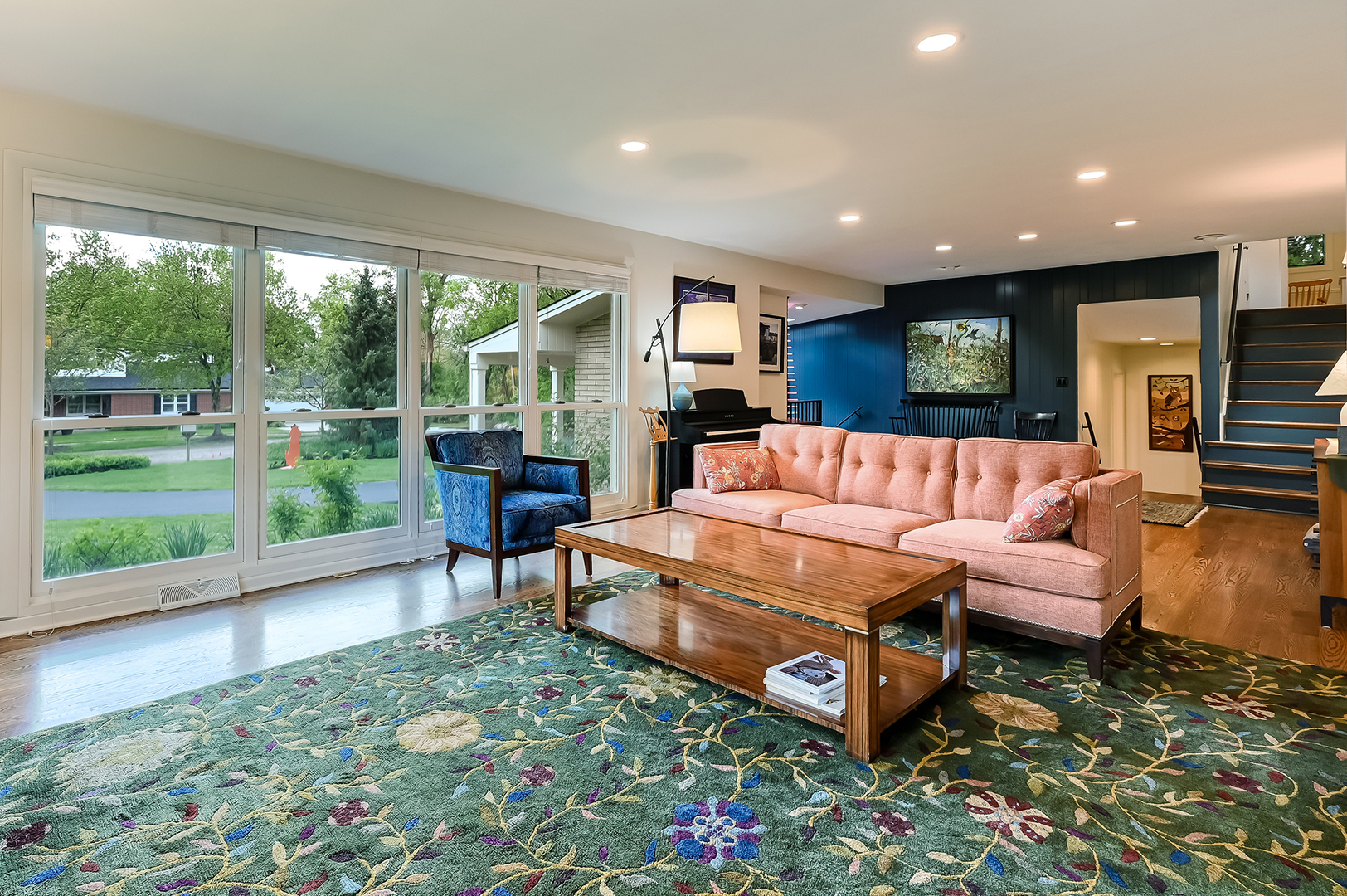 629 W Elm Street, Wheaton, IL 60189