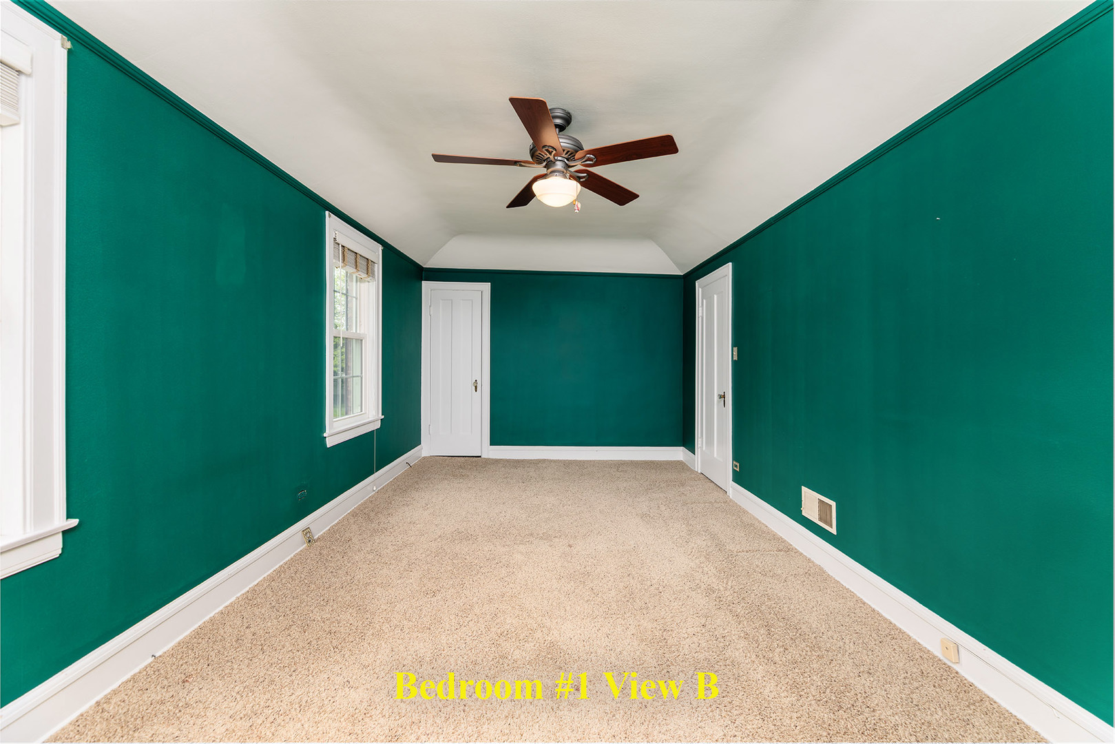 6767 N Talcott Avenue, Chicago, IL 60656