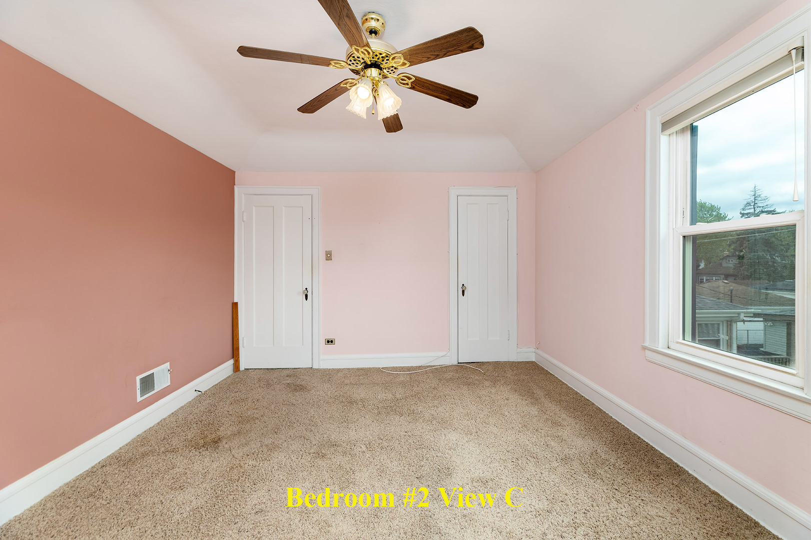6767 N Talcott Avenue, Chicago, IL 60656