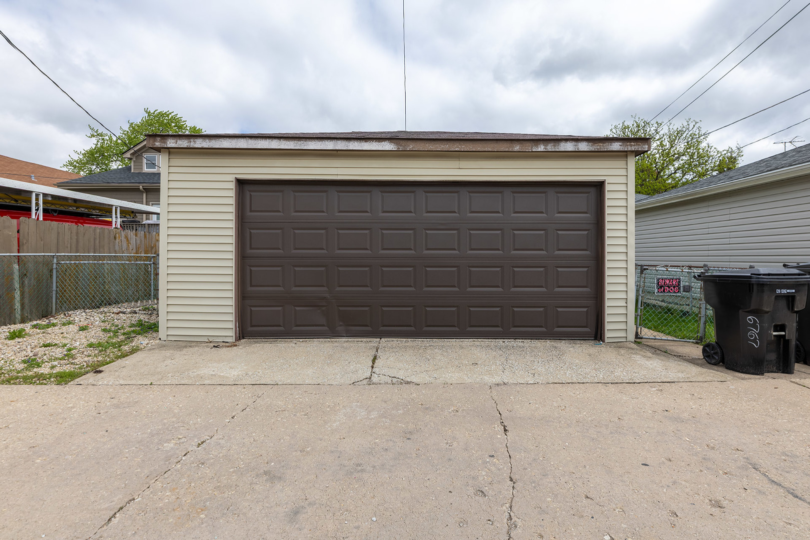 6767 N Talcott Avenue, Chicago, IL 60656
