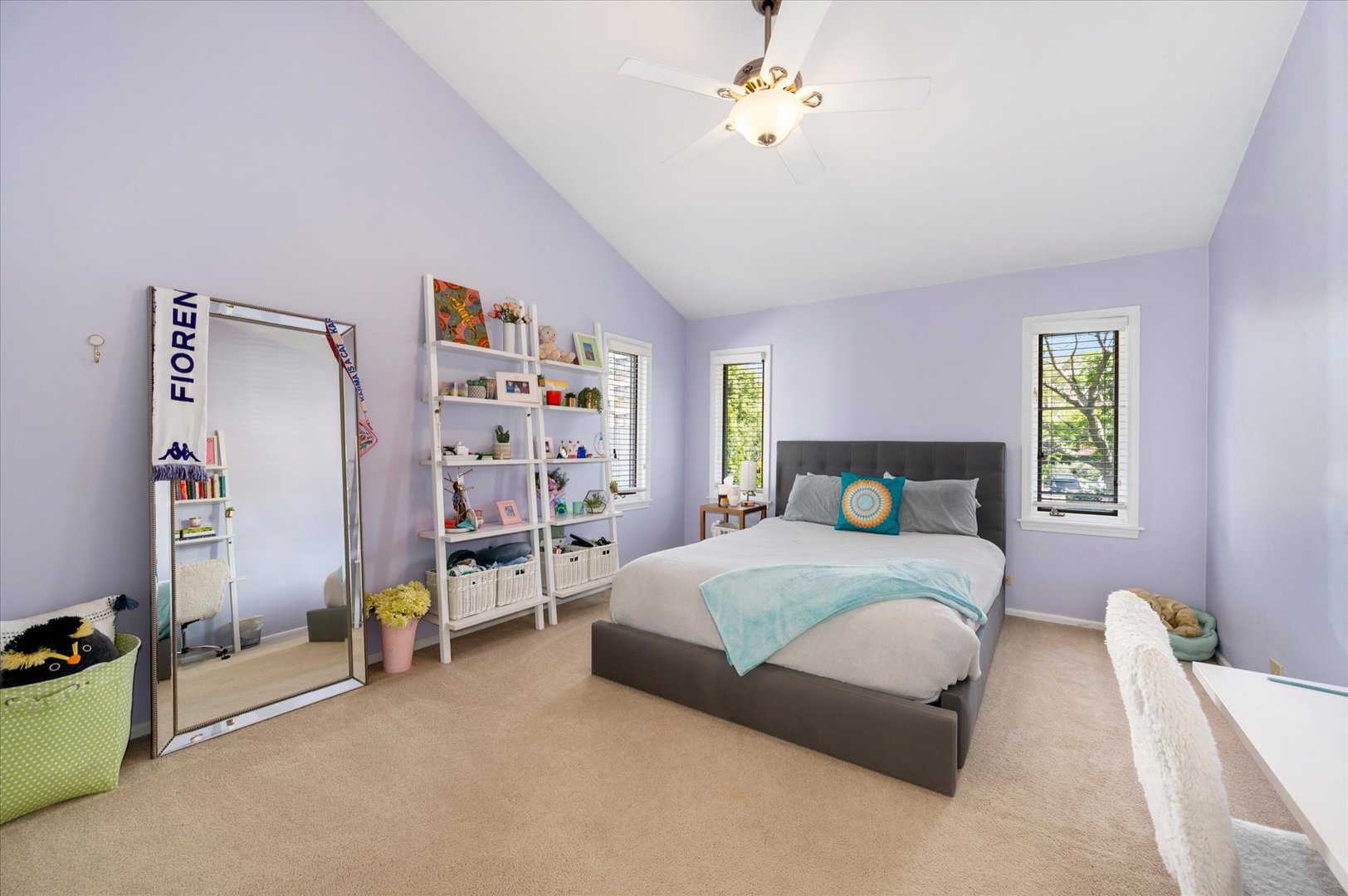 281 W Elm Park Avenue, Elmhurst, IL 60126
