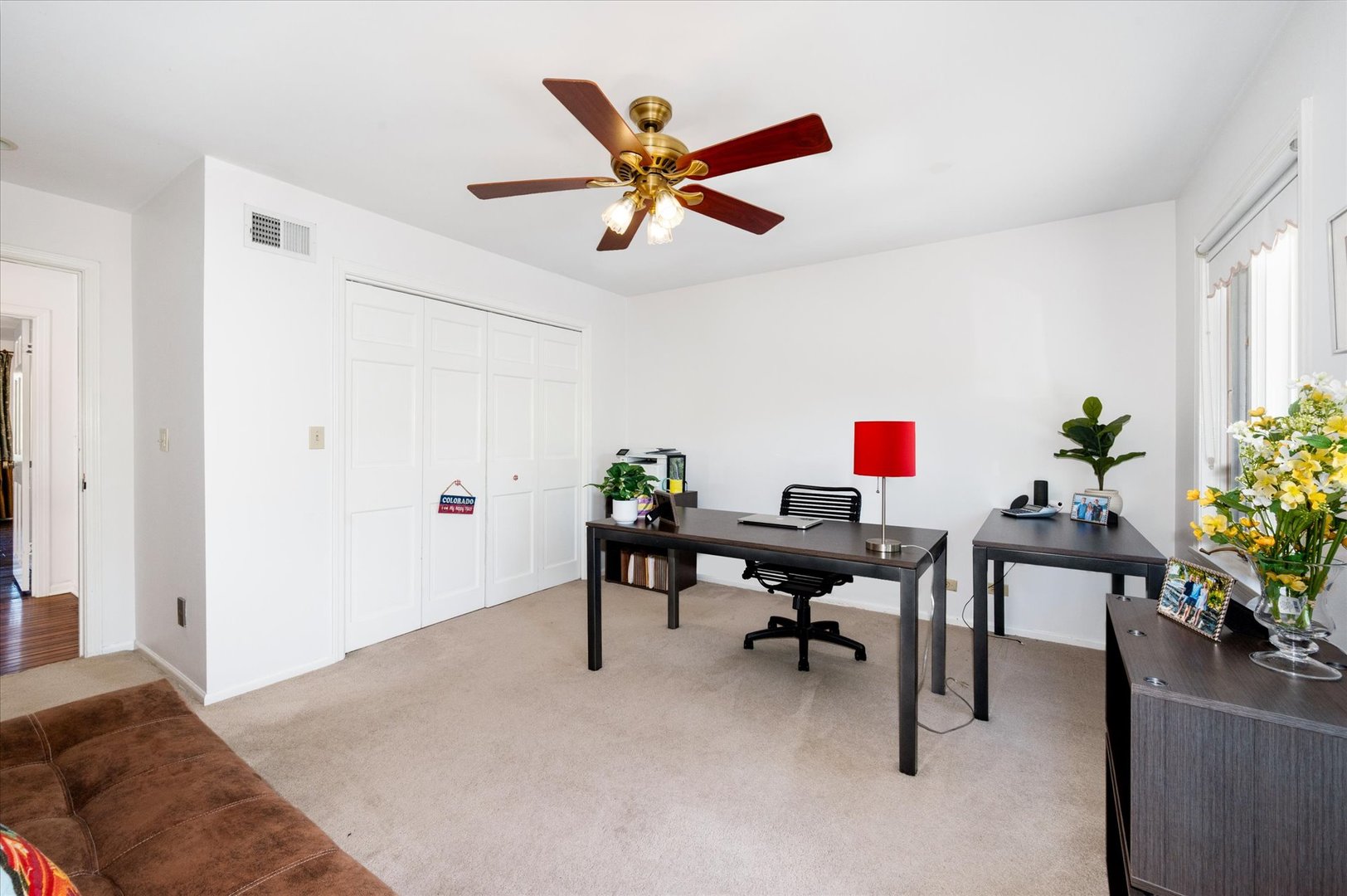 281 W Elm Park Avenue, Elmhurst, IL 60126