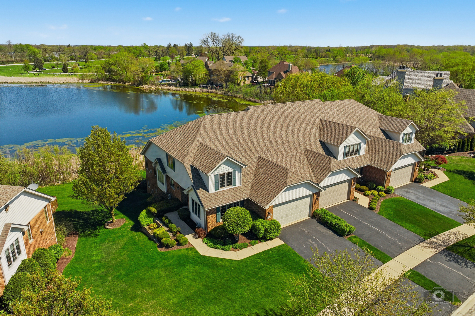 12198 Oxford Court, Lemont, IL 60439