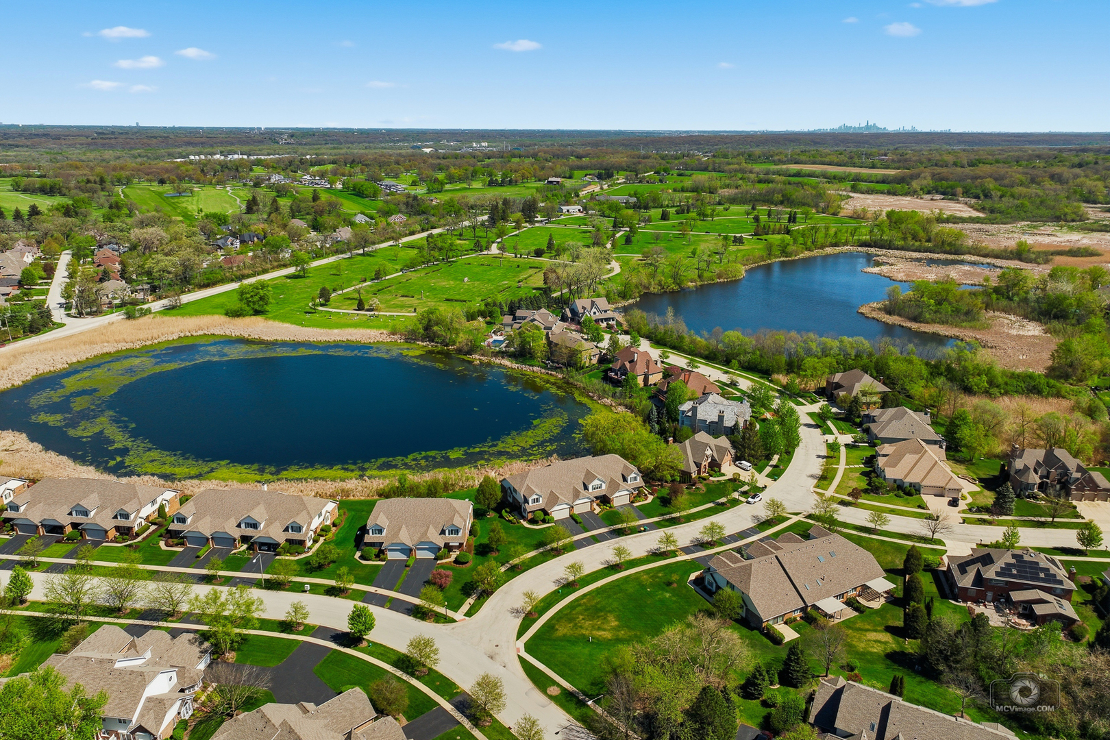 12198 Oxford Court, Lemont, IL 60439