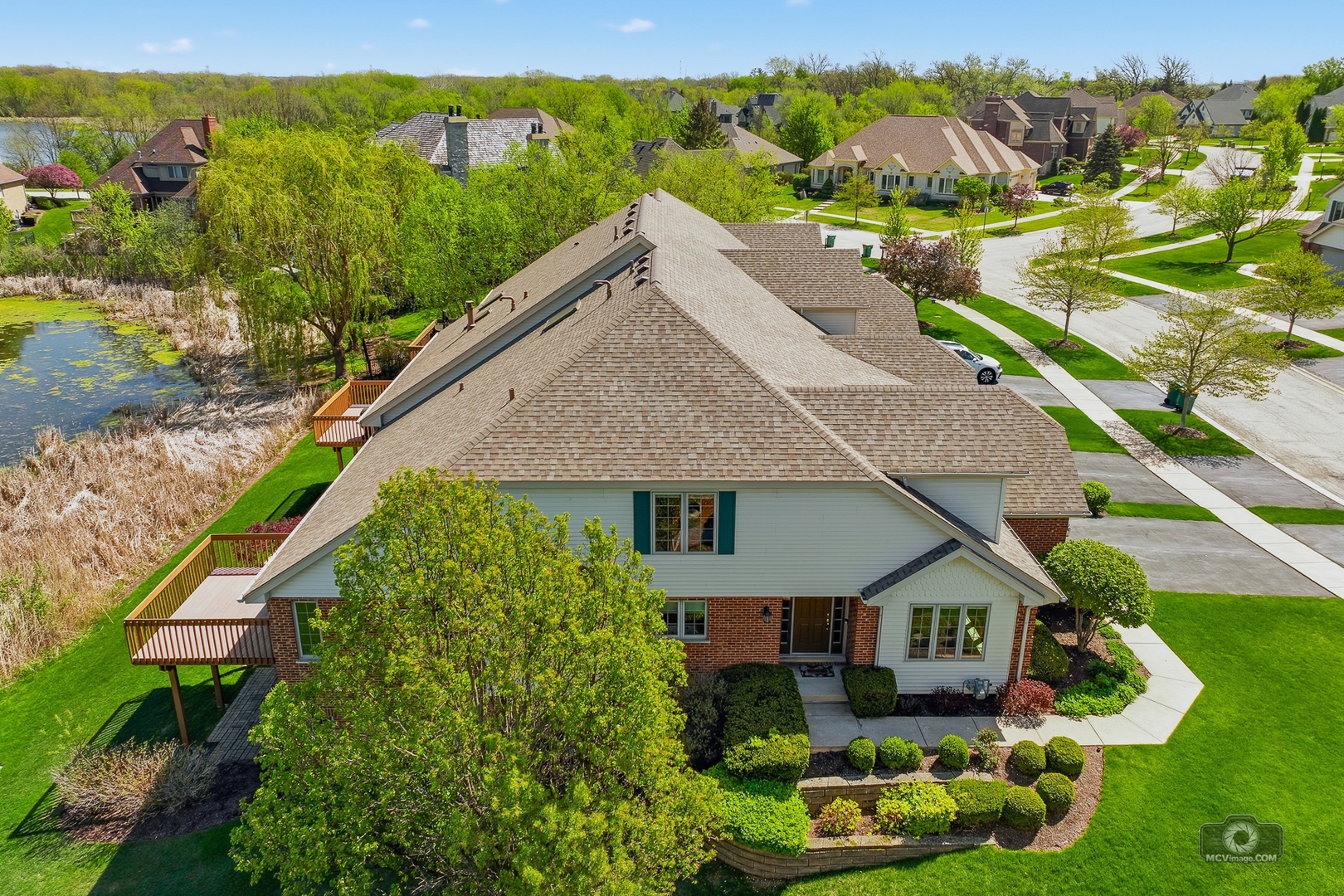 12198 Oxford Court, Lemont, IL 60439