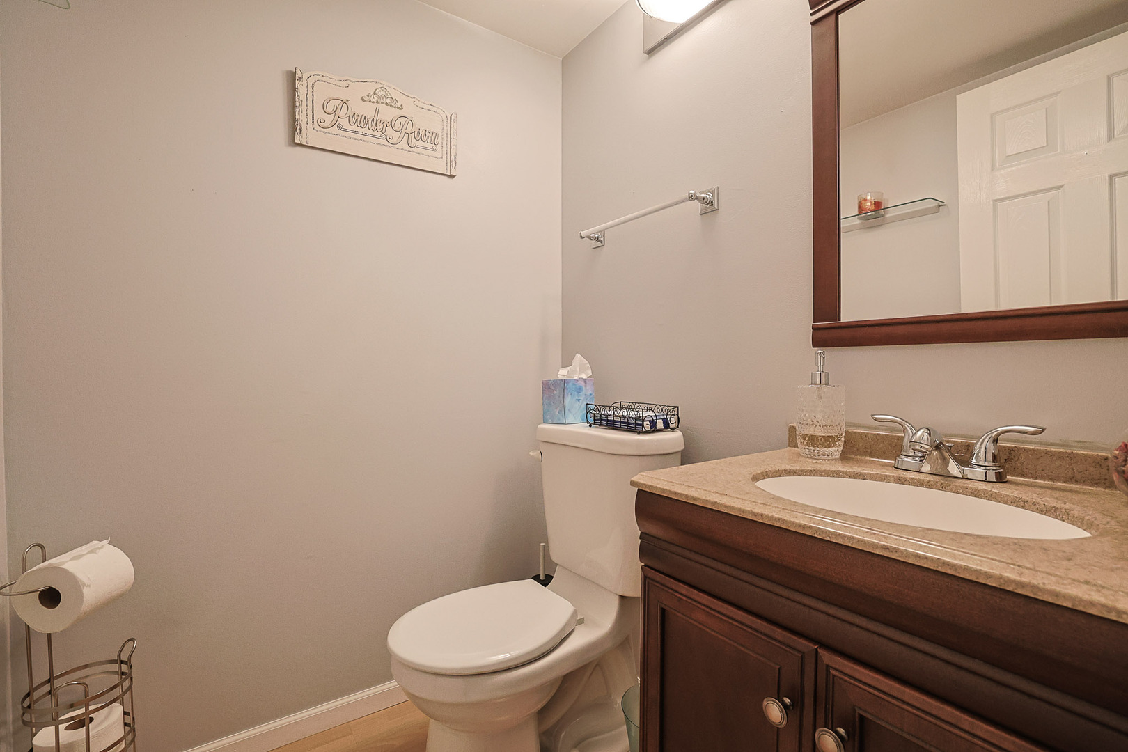 830 Hawk Lane, Carol Stream, IL 60188
