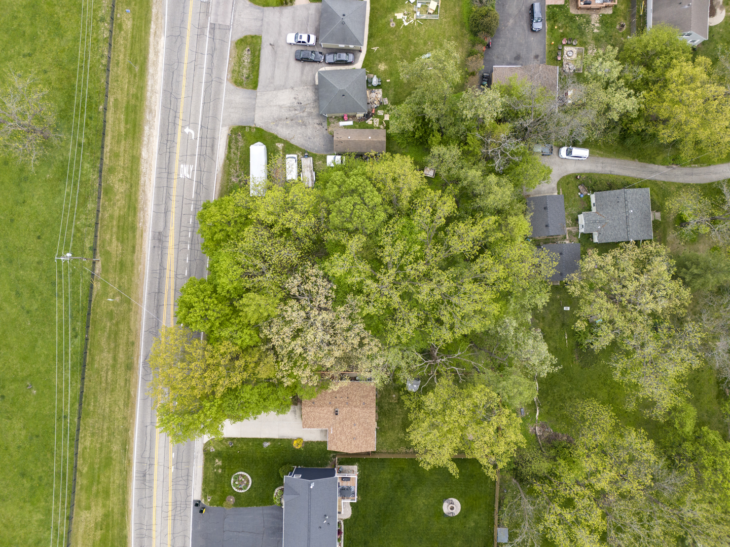 1109 Main Street, Spring Grove, IL 60081