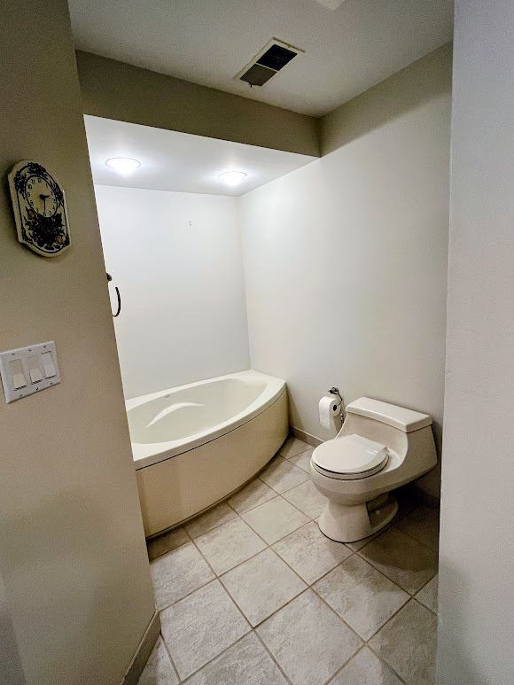 3439 VOLLMER Road #108, Flossmoor, IL 60422